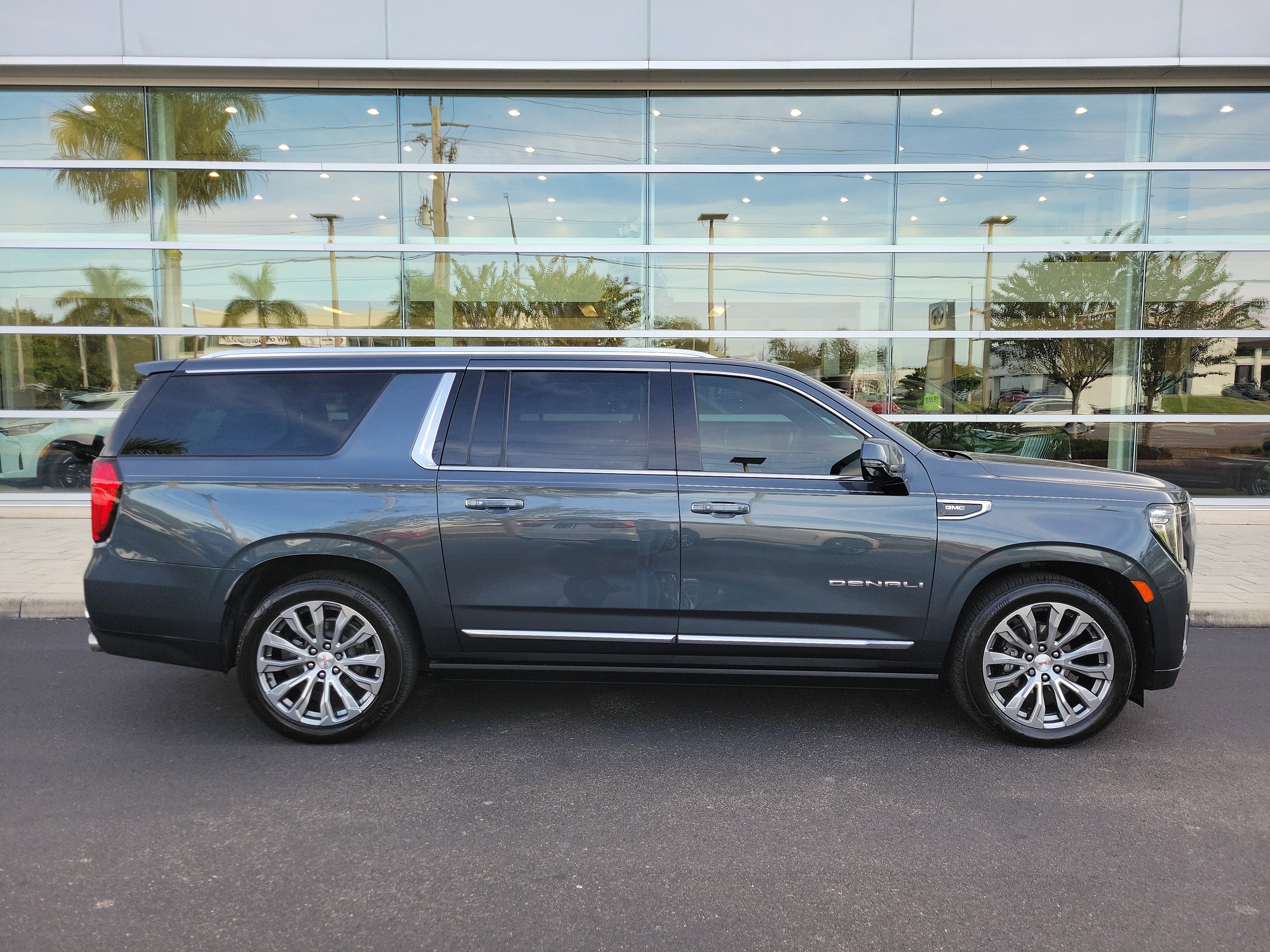 2021 GMC Yukon XL Denali