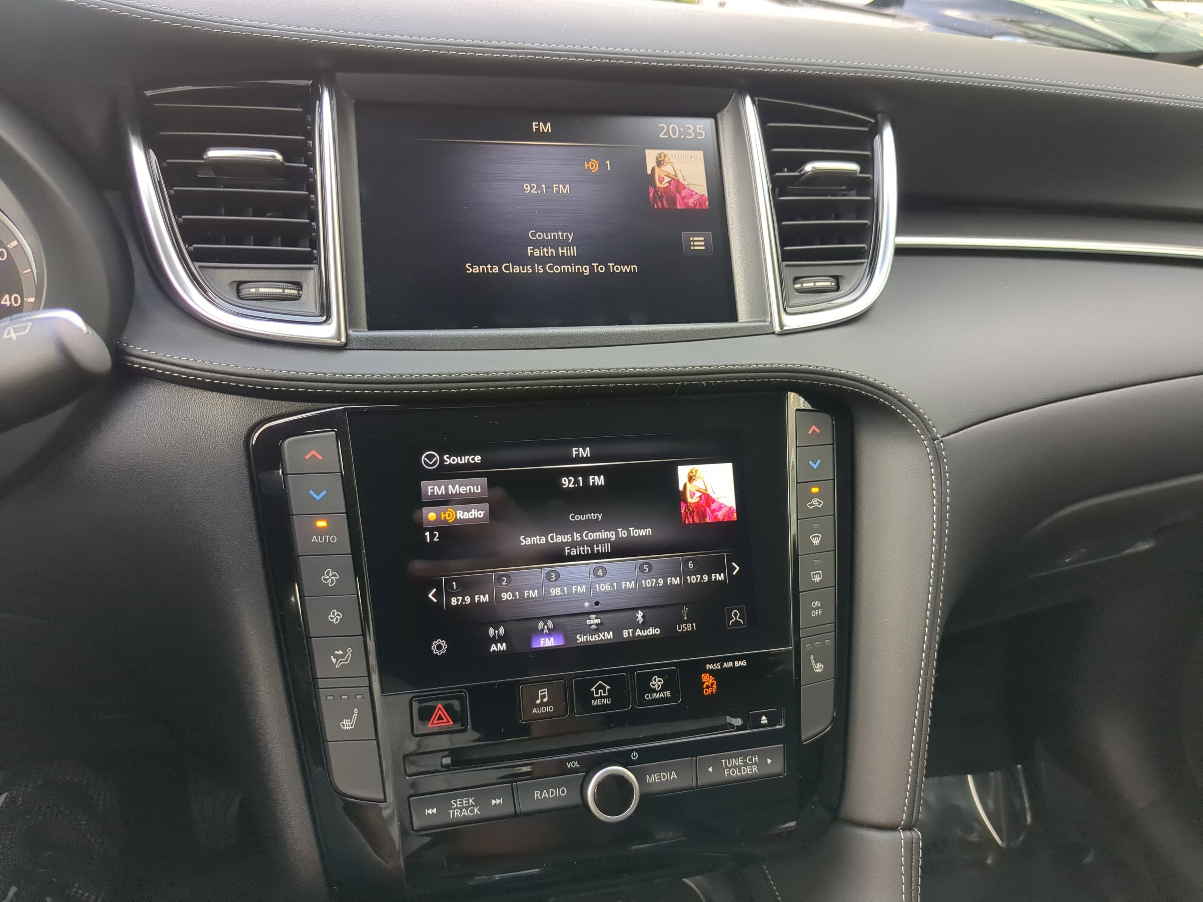 2025 INFINITI QX50 LUXE AWD