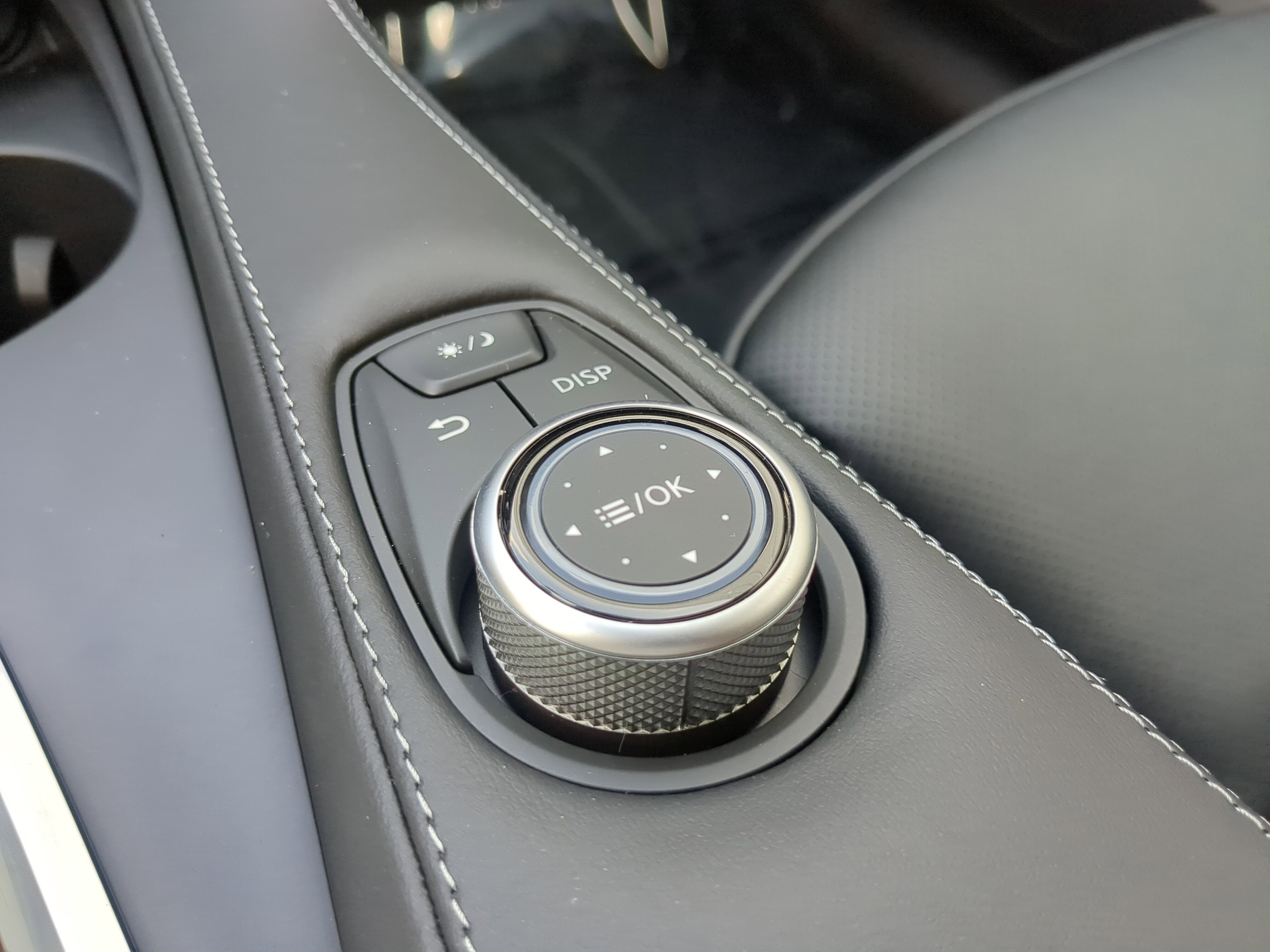 2025 INFINITI QX50 LUXE AWD