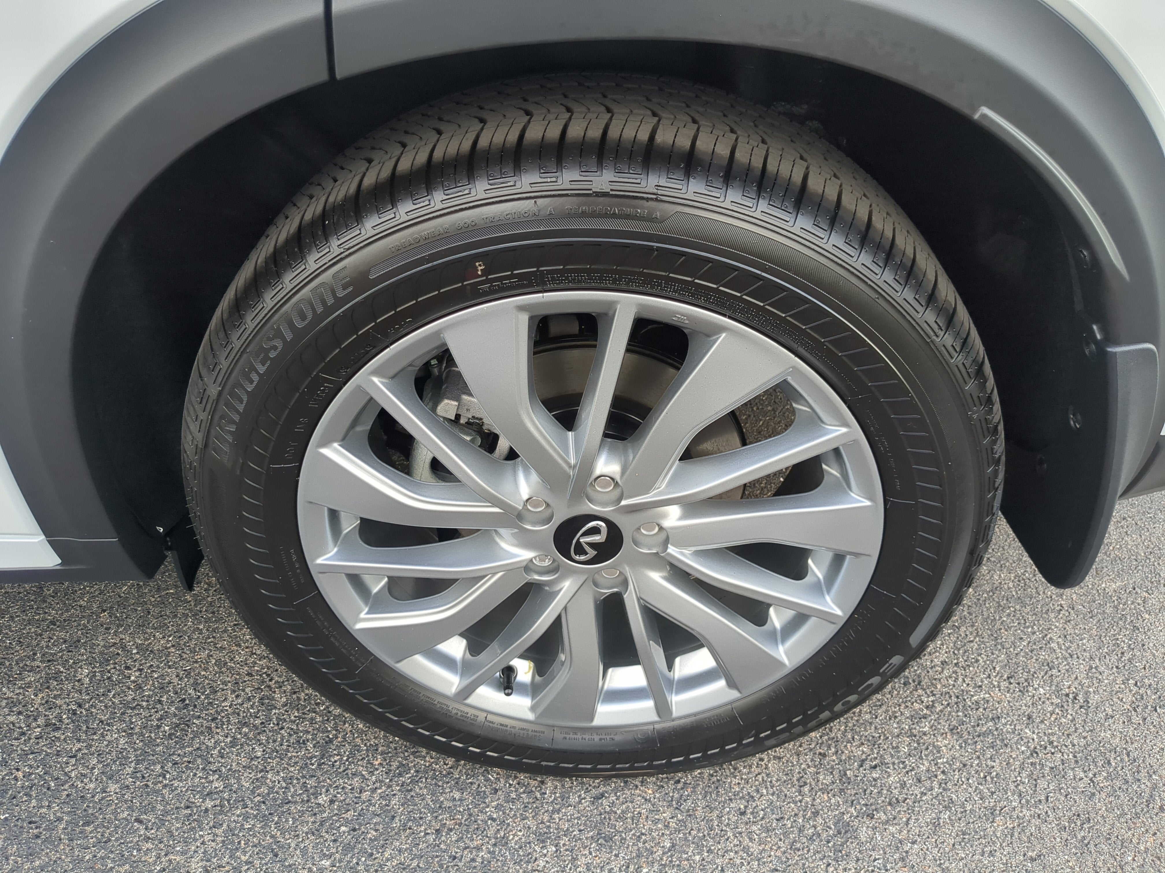 2025 INFINITI QX50 LUXE AWD