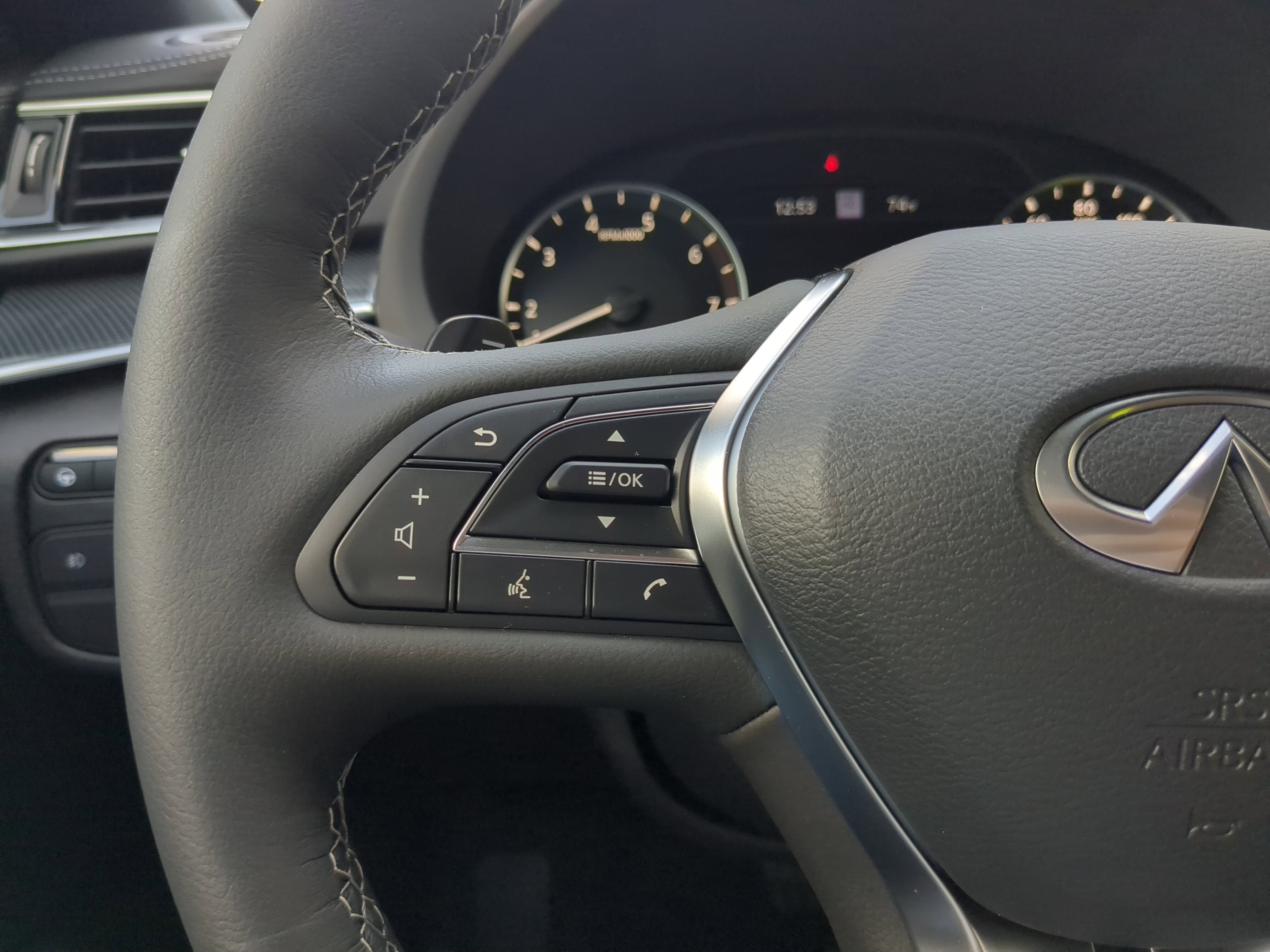 2025 INFINITI QX50 Sport AWD