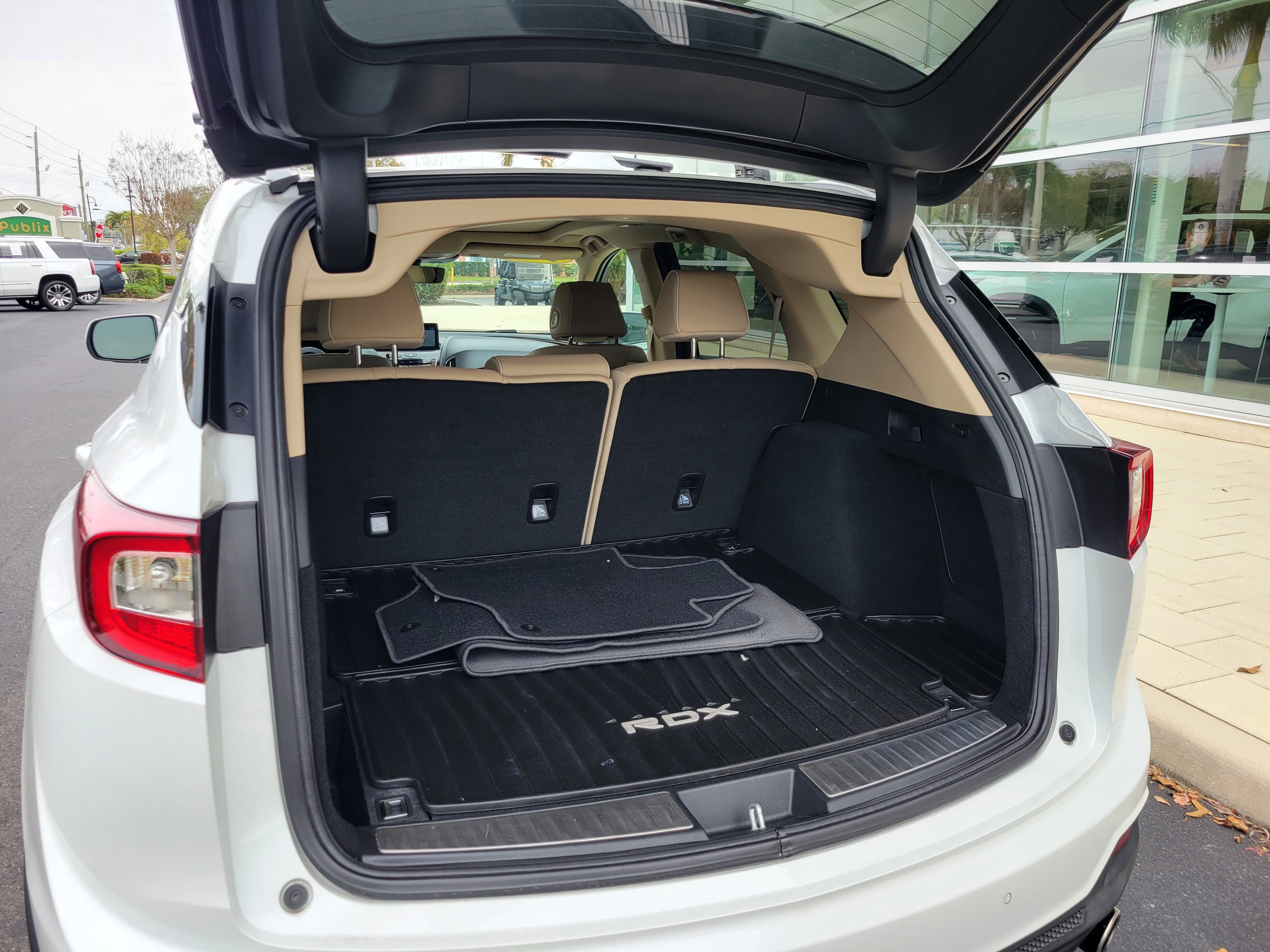 2021 Acura RDX w/Advance Package