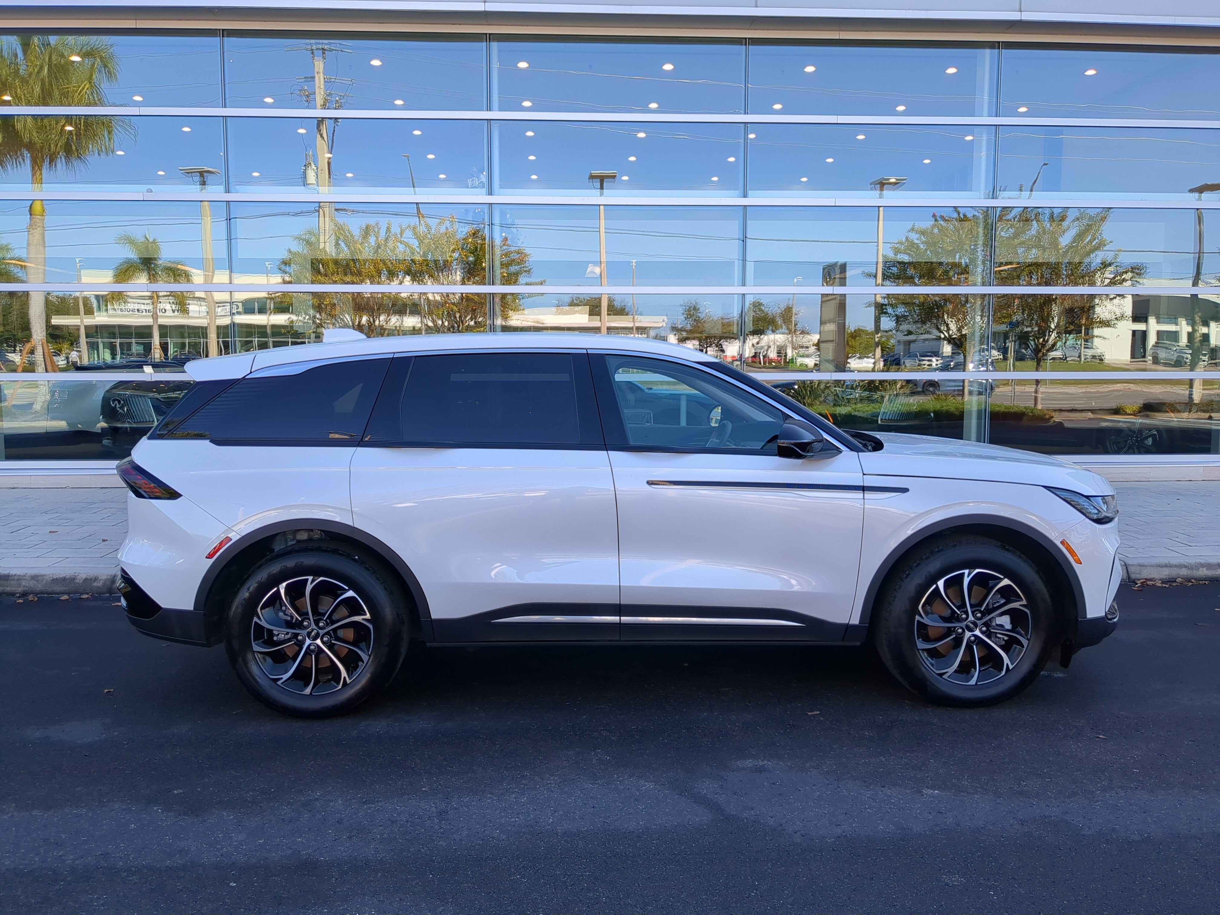 2025 Lincoln Nautilus Premiere