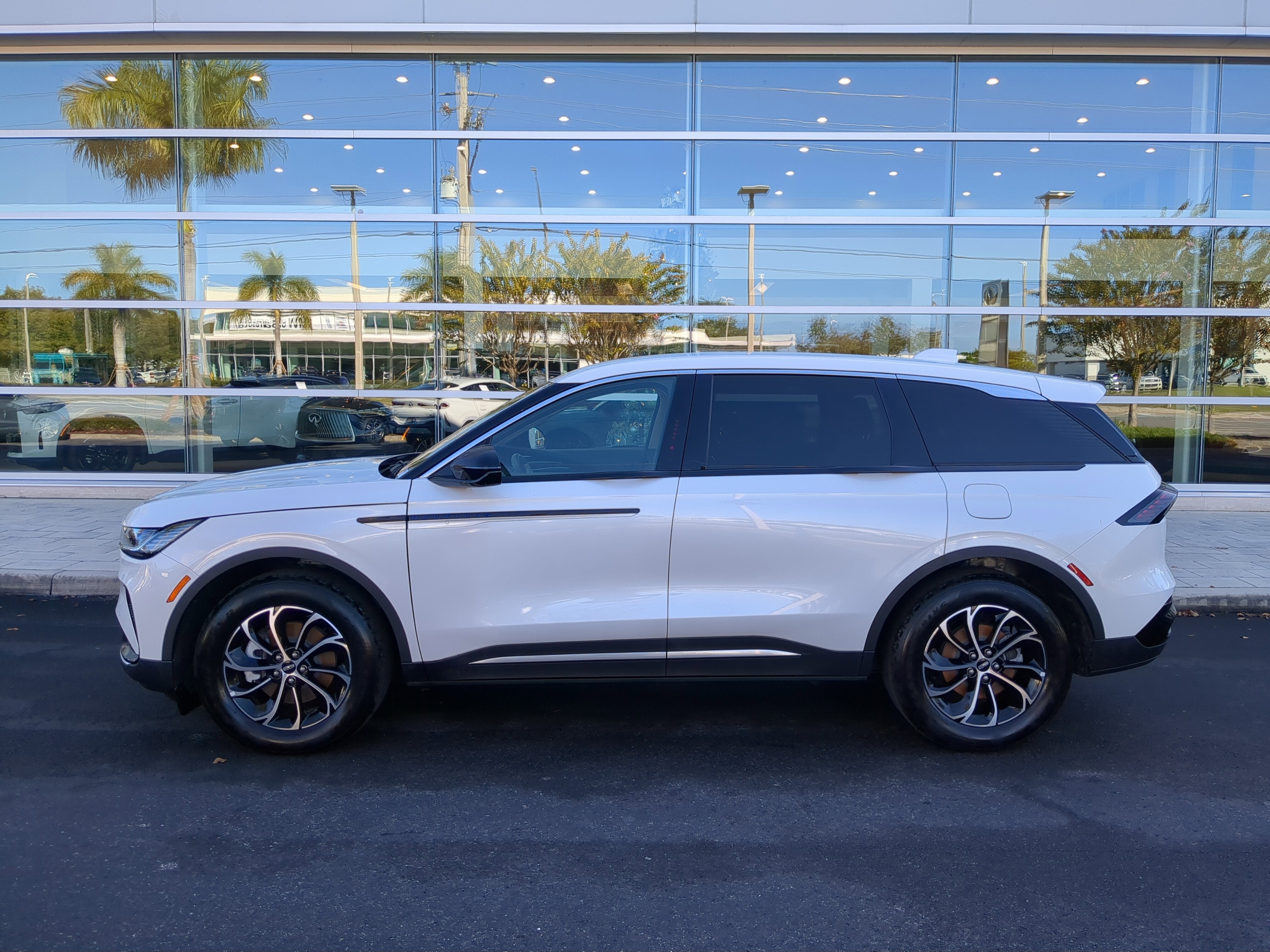 2025 Lincoln Nautilus Premiere