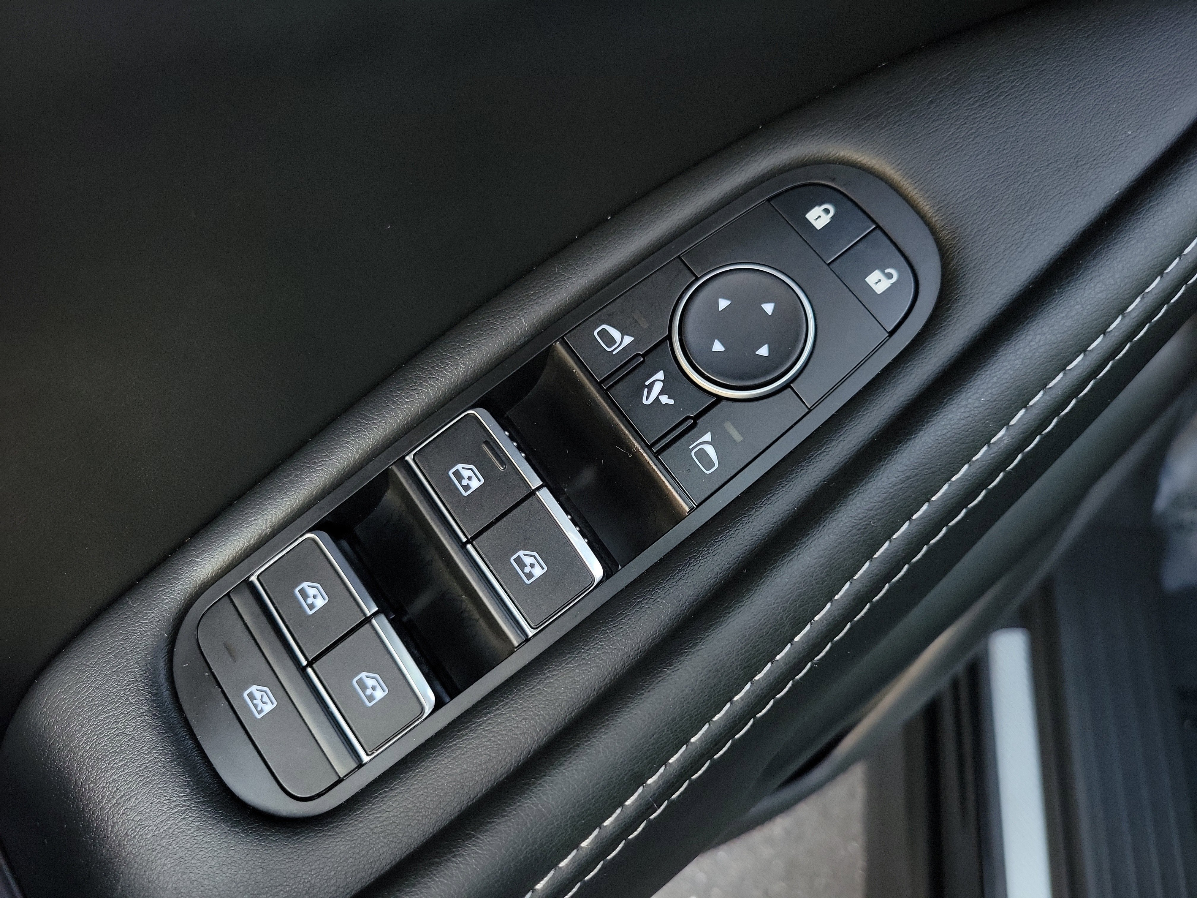 2026 INFINITI QX60 Luxe FWD