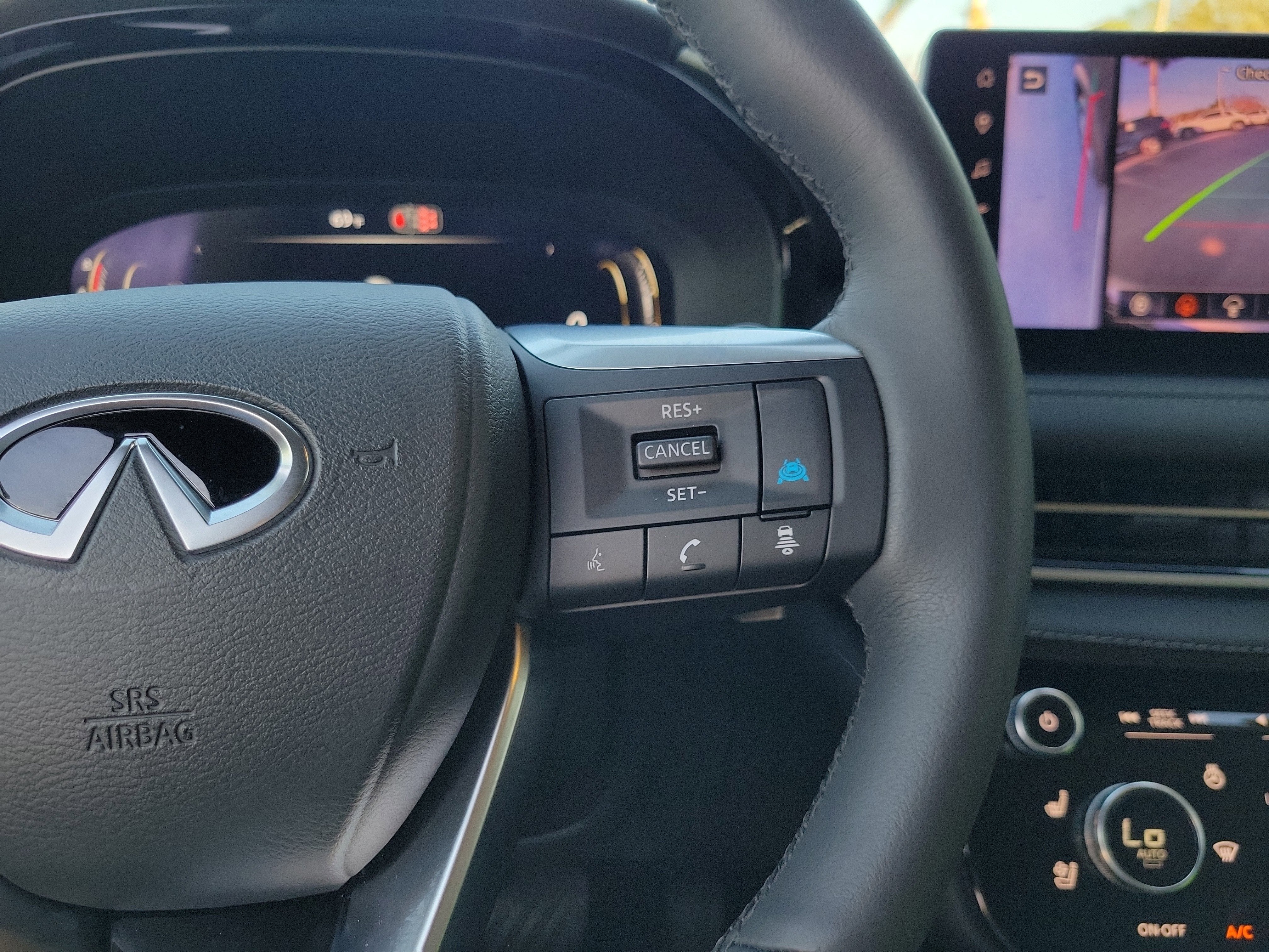 2026 INFINITI QX60 Luxe FWD