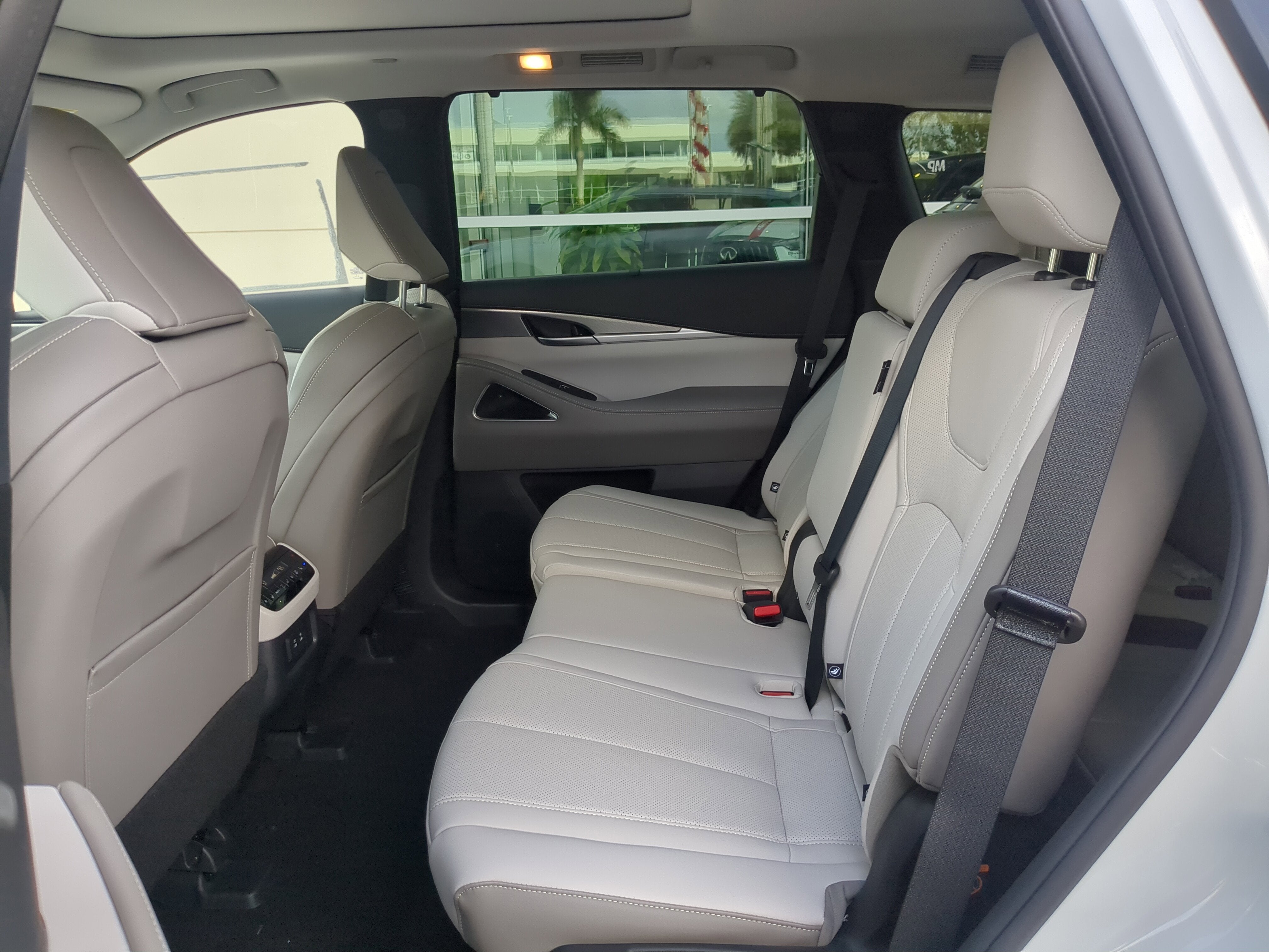 2026 INFINITI QX60 Luxe FWD