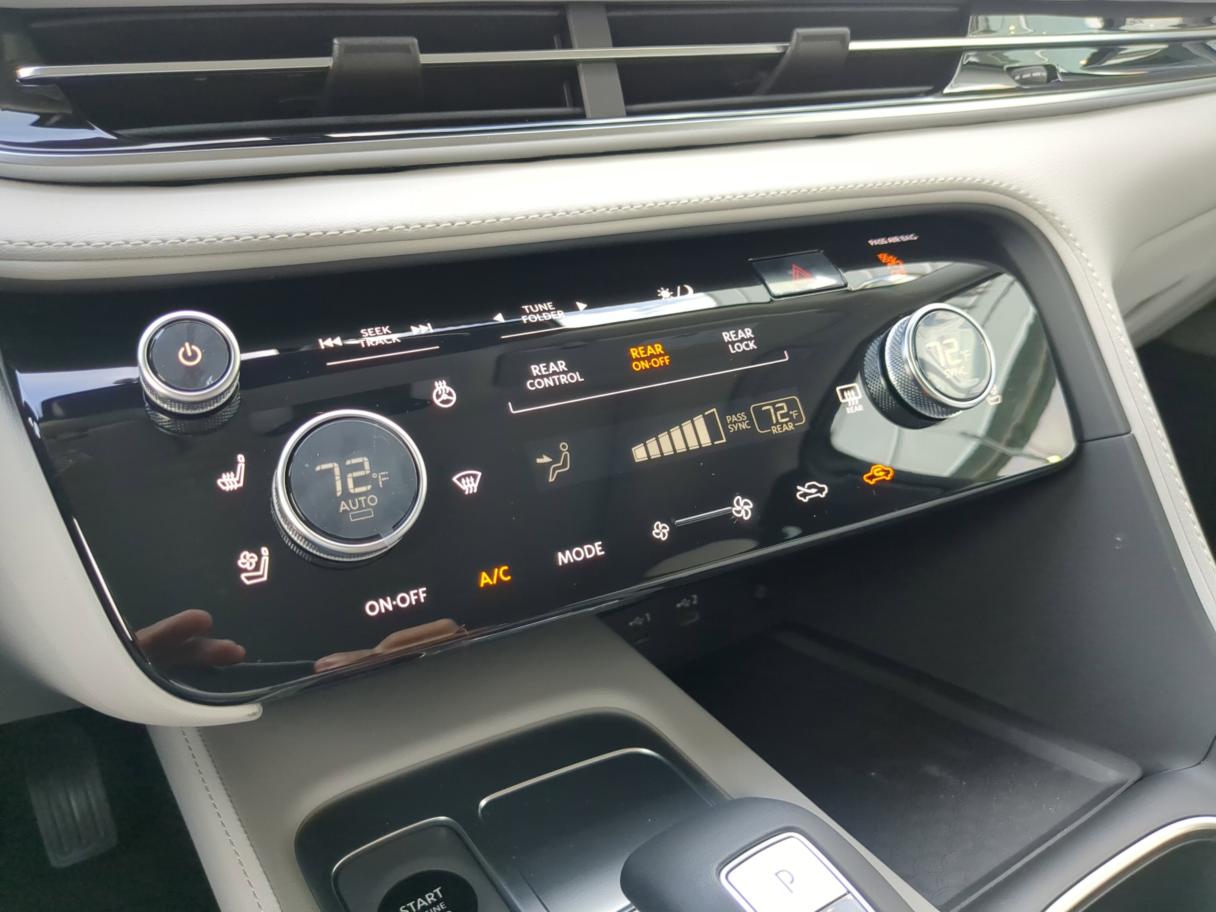 2026 INFINITI QX60 Luxe FWD