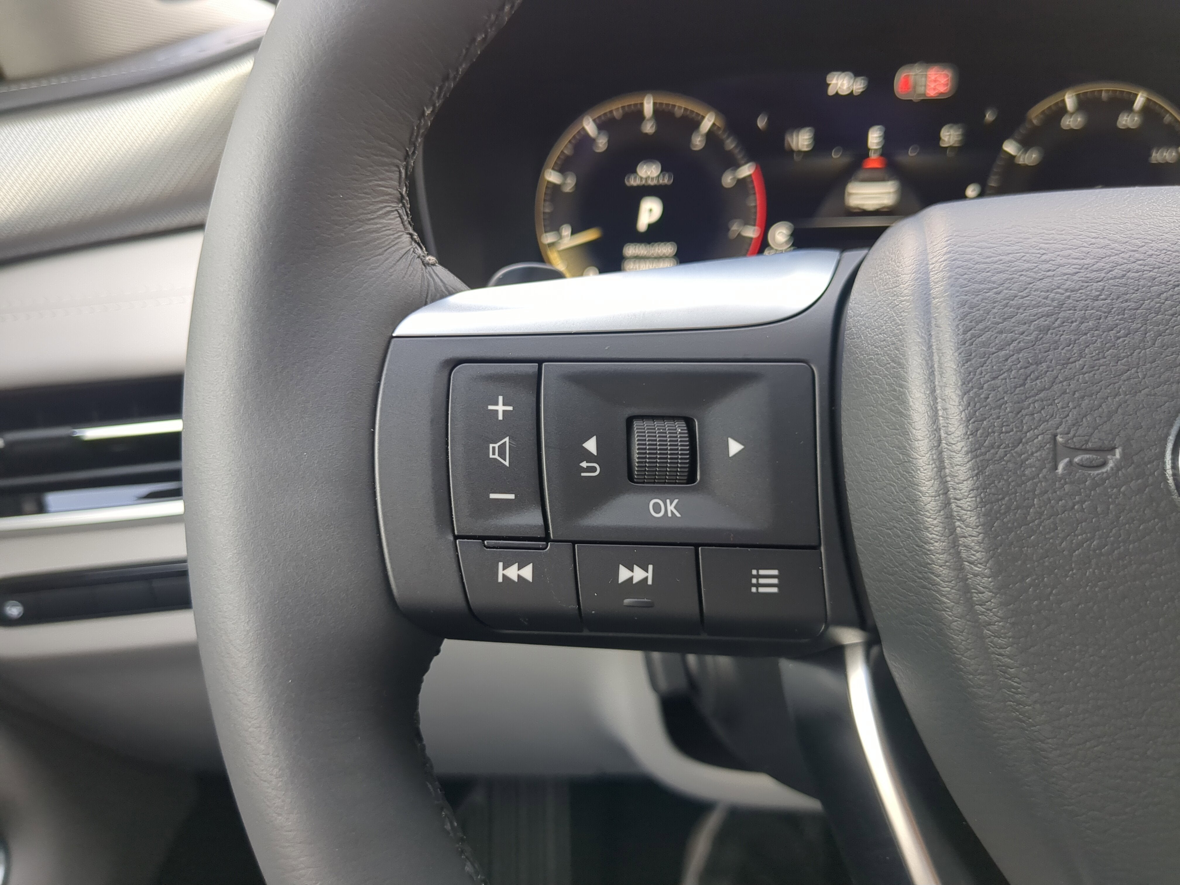 2026 INFINITI QX60 Luxe FWD