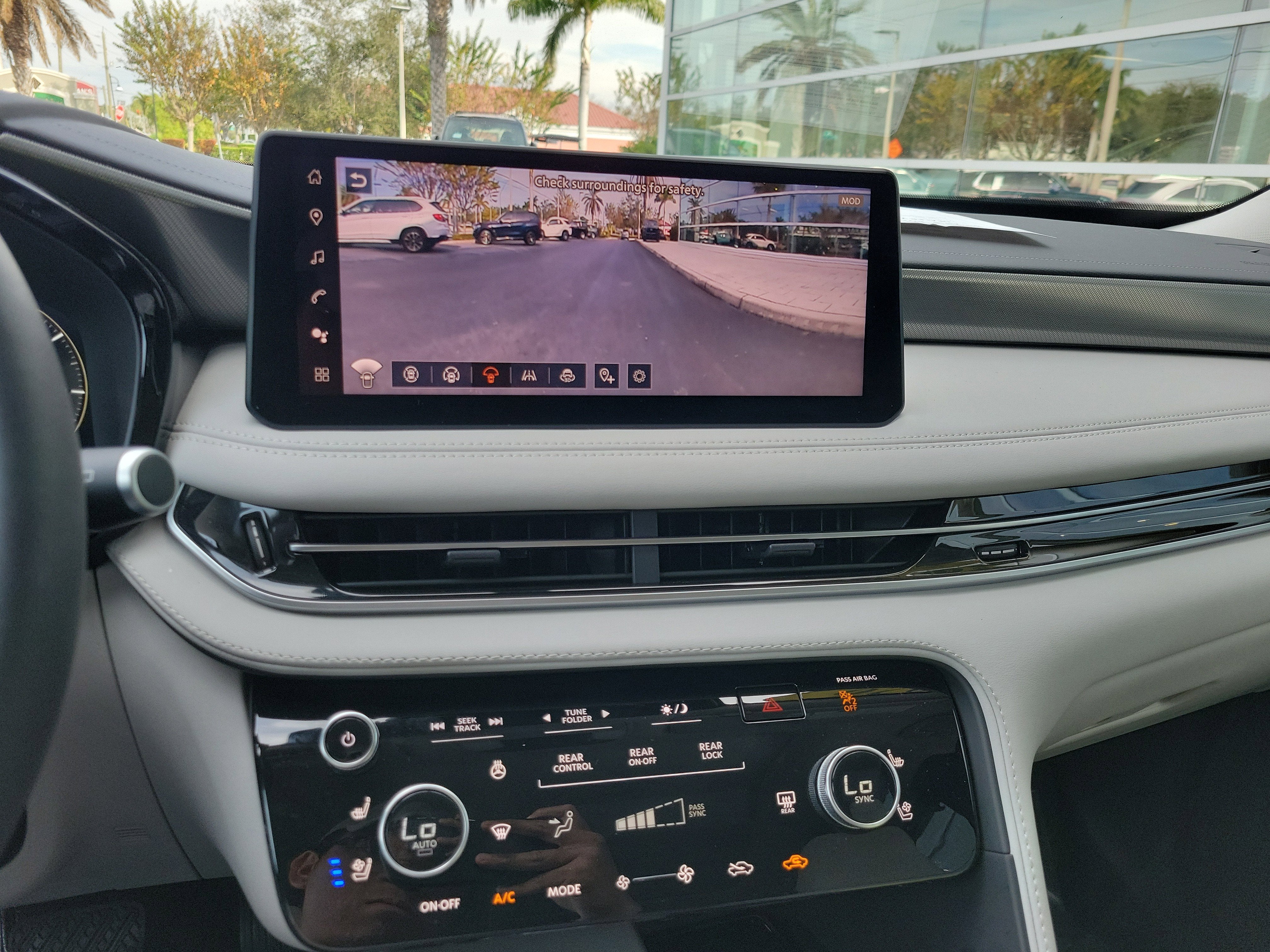 2026 INFINITI QX60 Luxe FWD