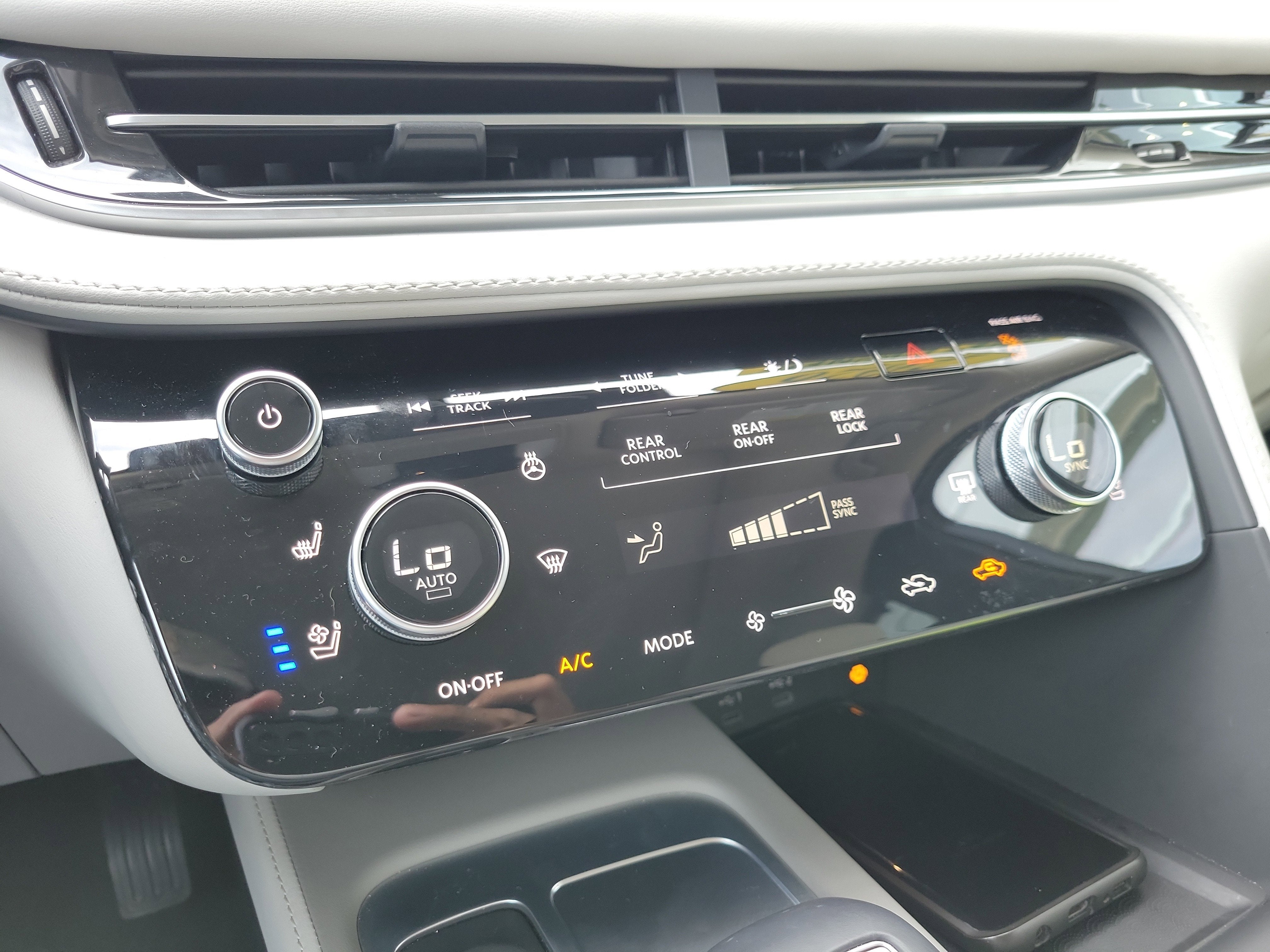 2026 INFINITI QX60 Luxe FWD