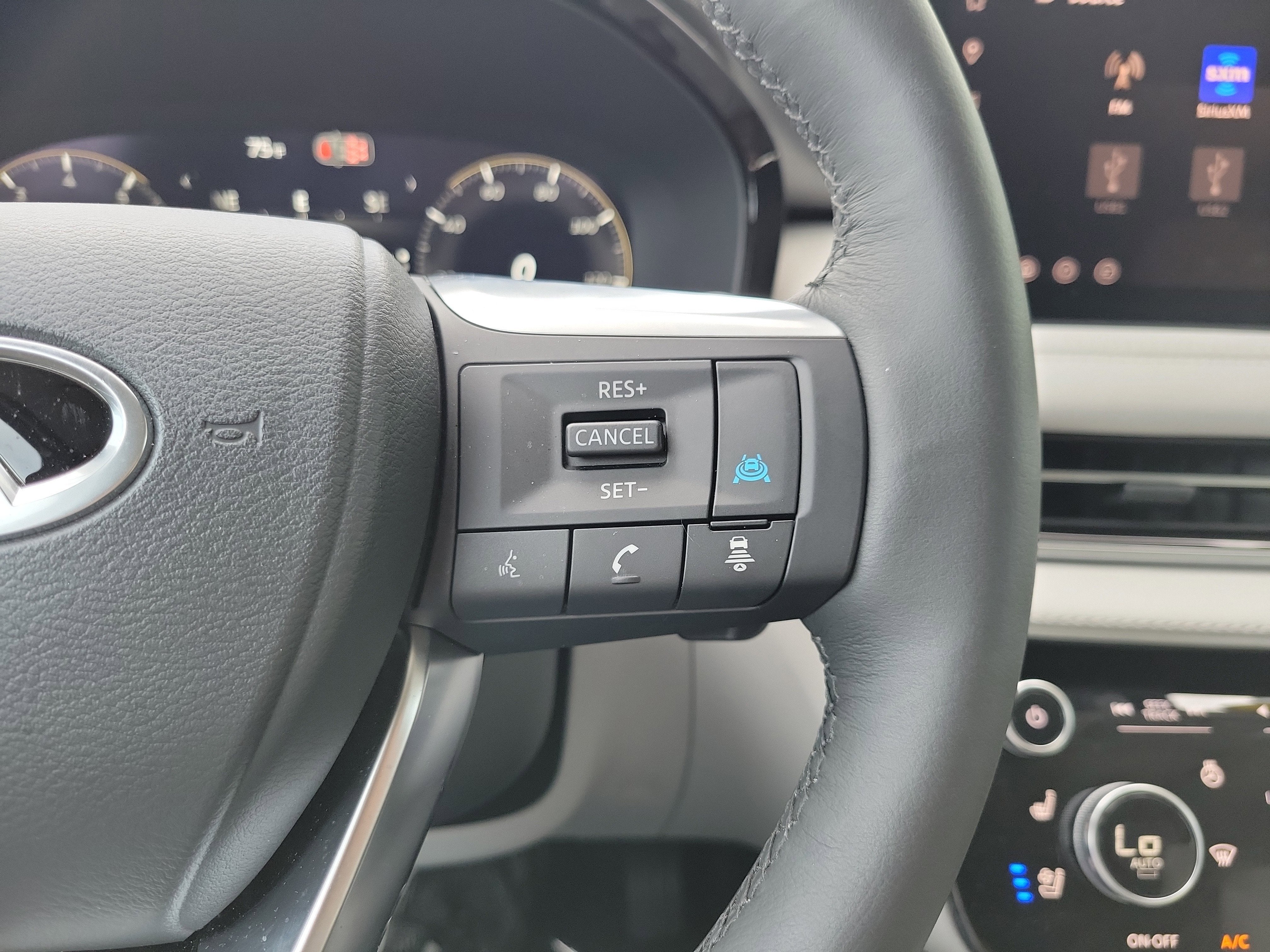 2026 INFINITI QX60 Luxe FWD