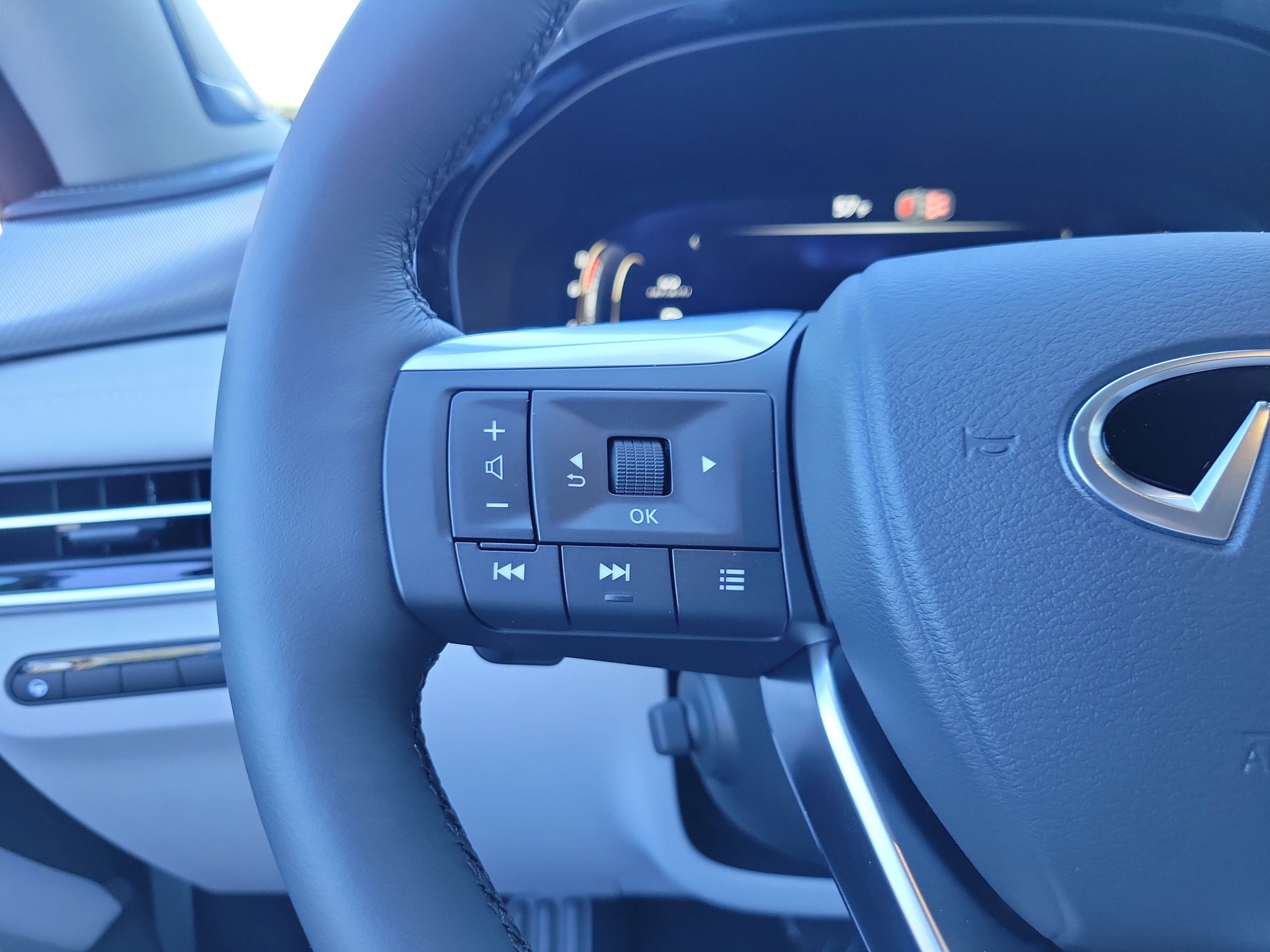 2026 INFINITI QX60 Luxe FWD