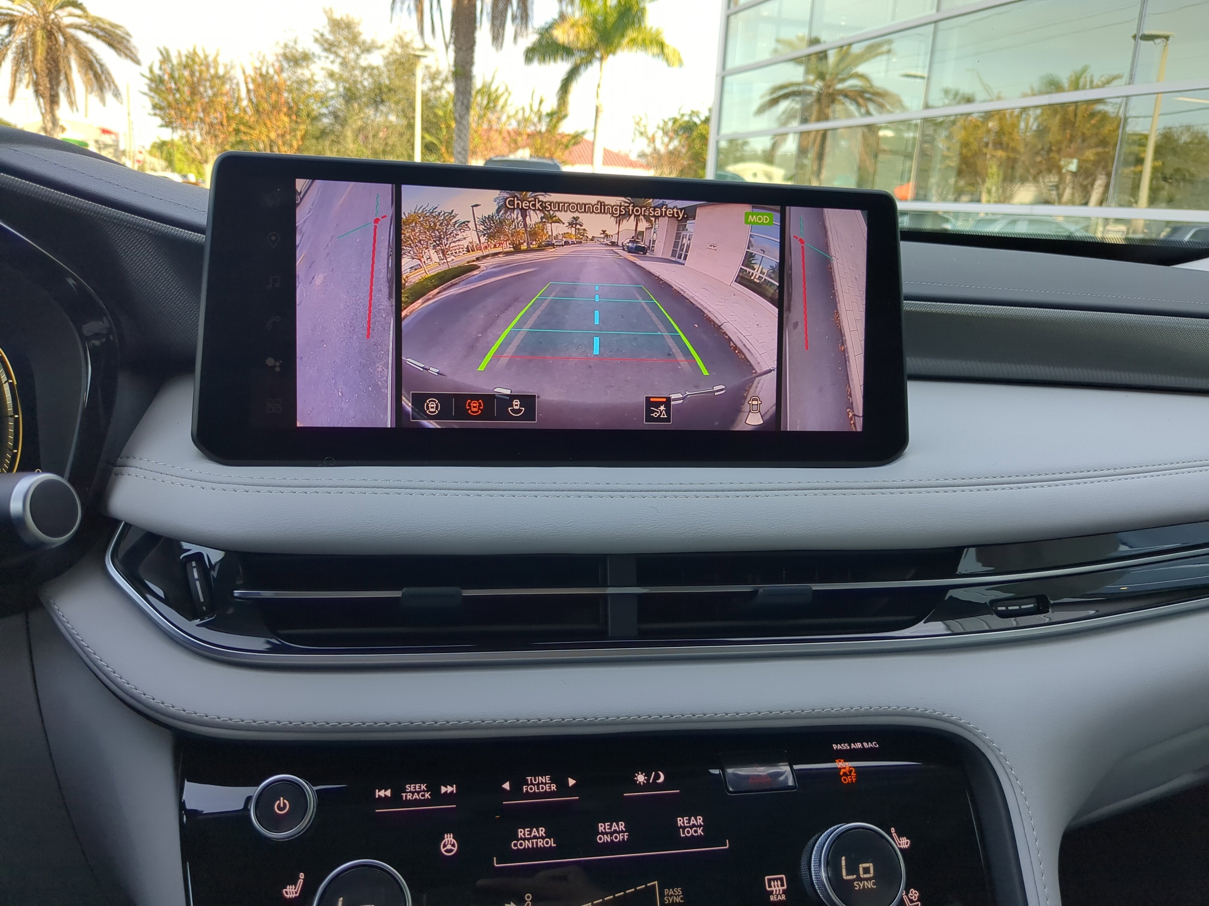 2026 INFINITI QX60 Luxe FWD