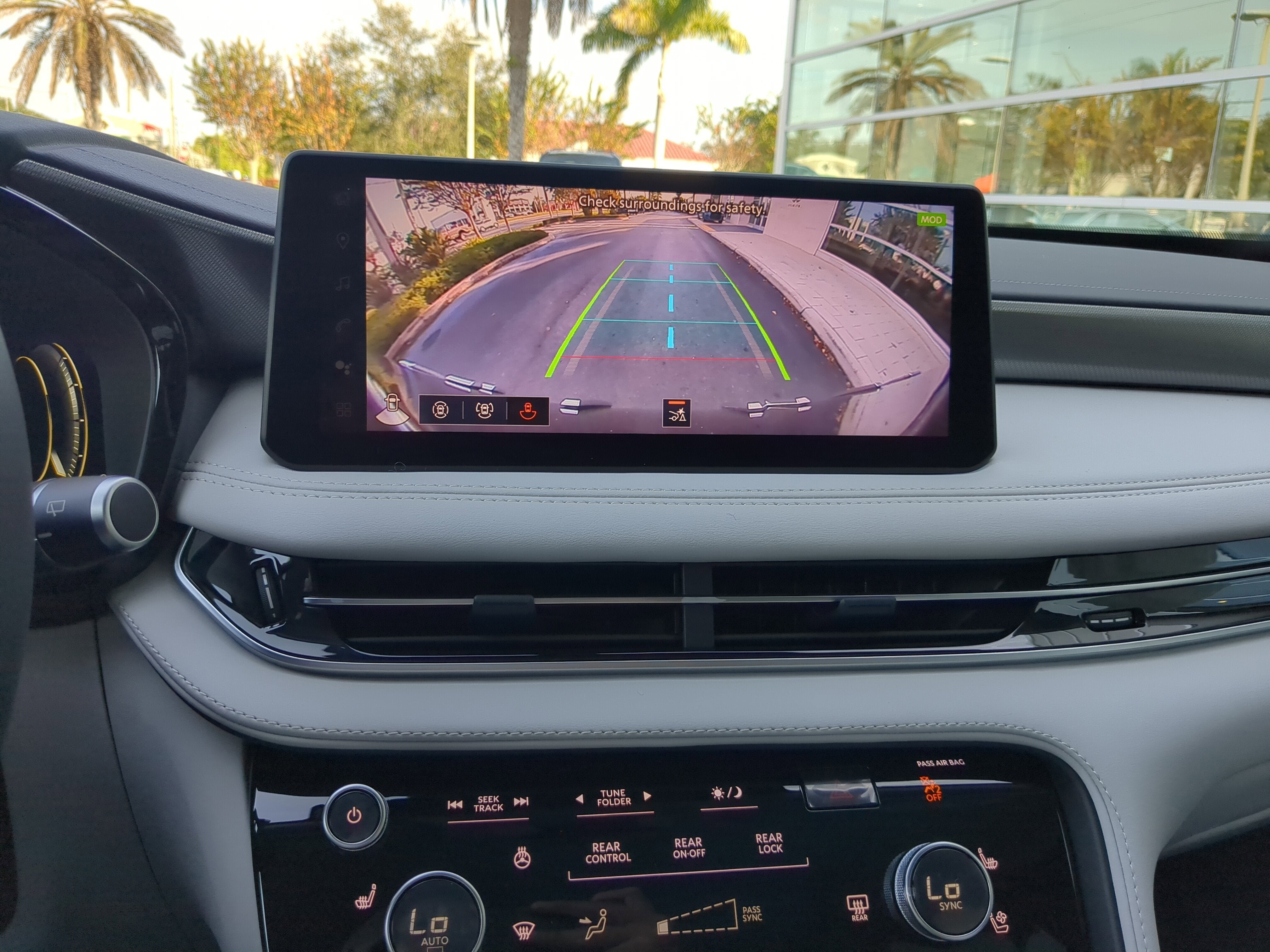 2026 INFINITI QX60 Luxe FWD