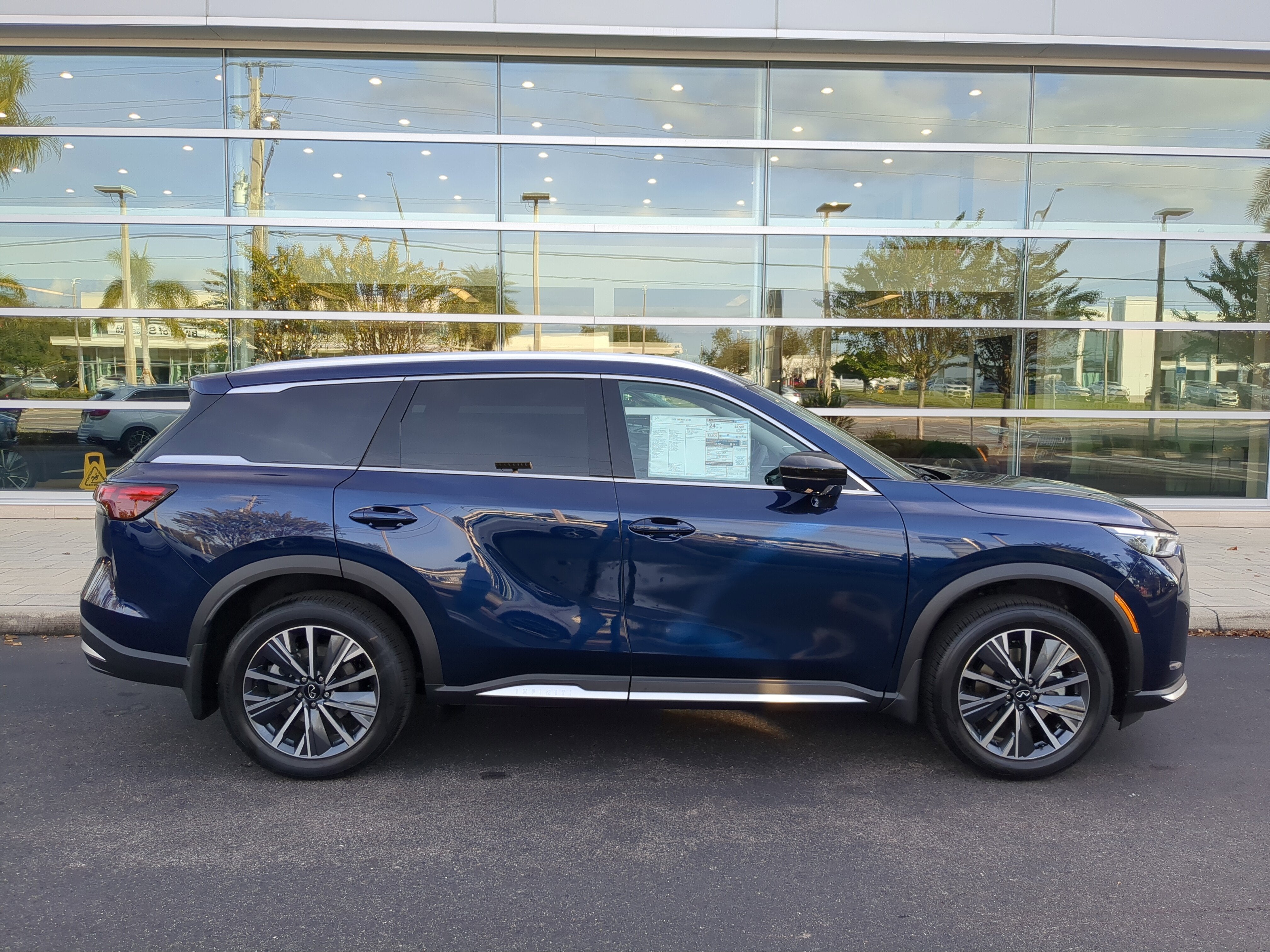 2026 INFINITI QX60 Luxe FWD