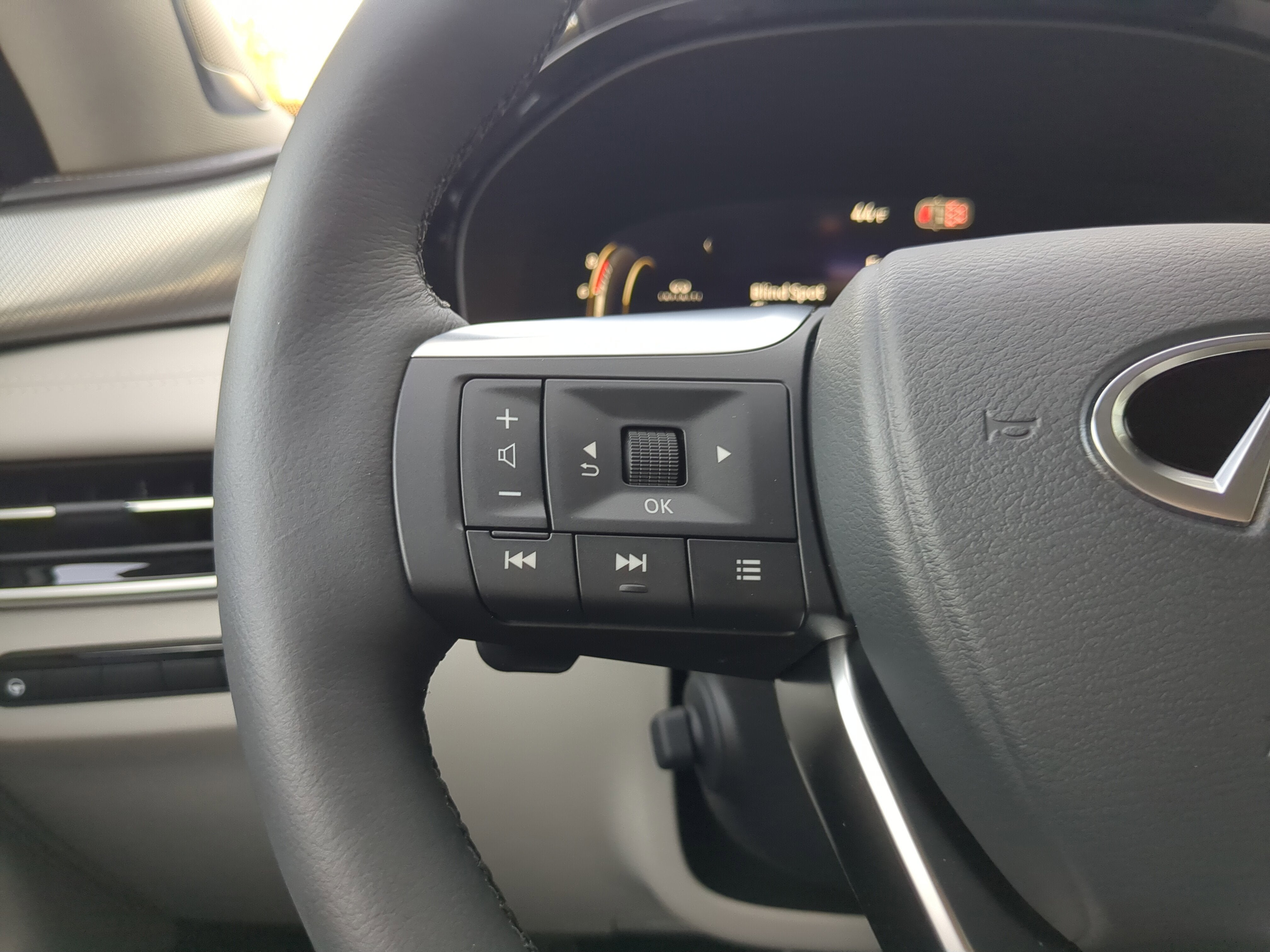 2026 INFINITI QX60 Luxe FWD