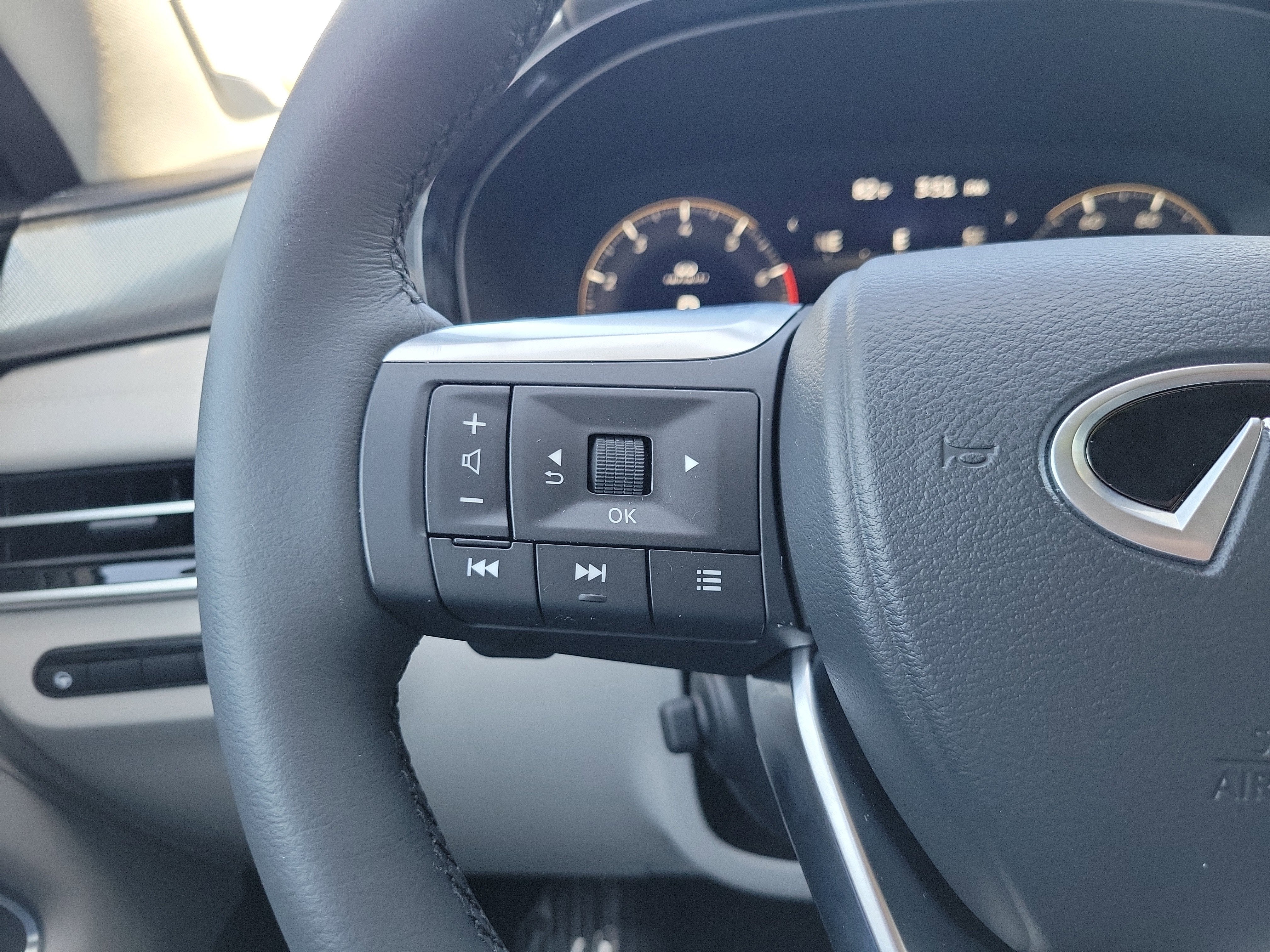 2026 INFINITI QX60 Luxe FWD