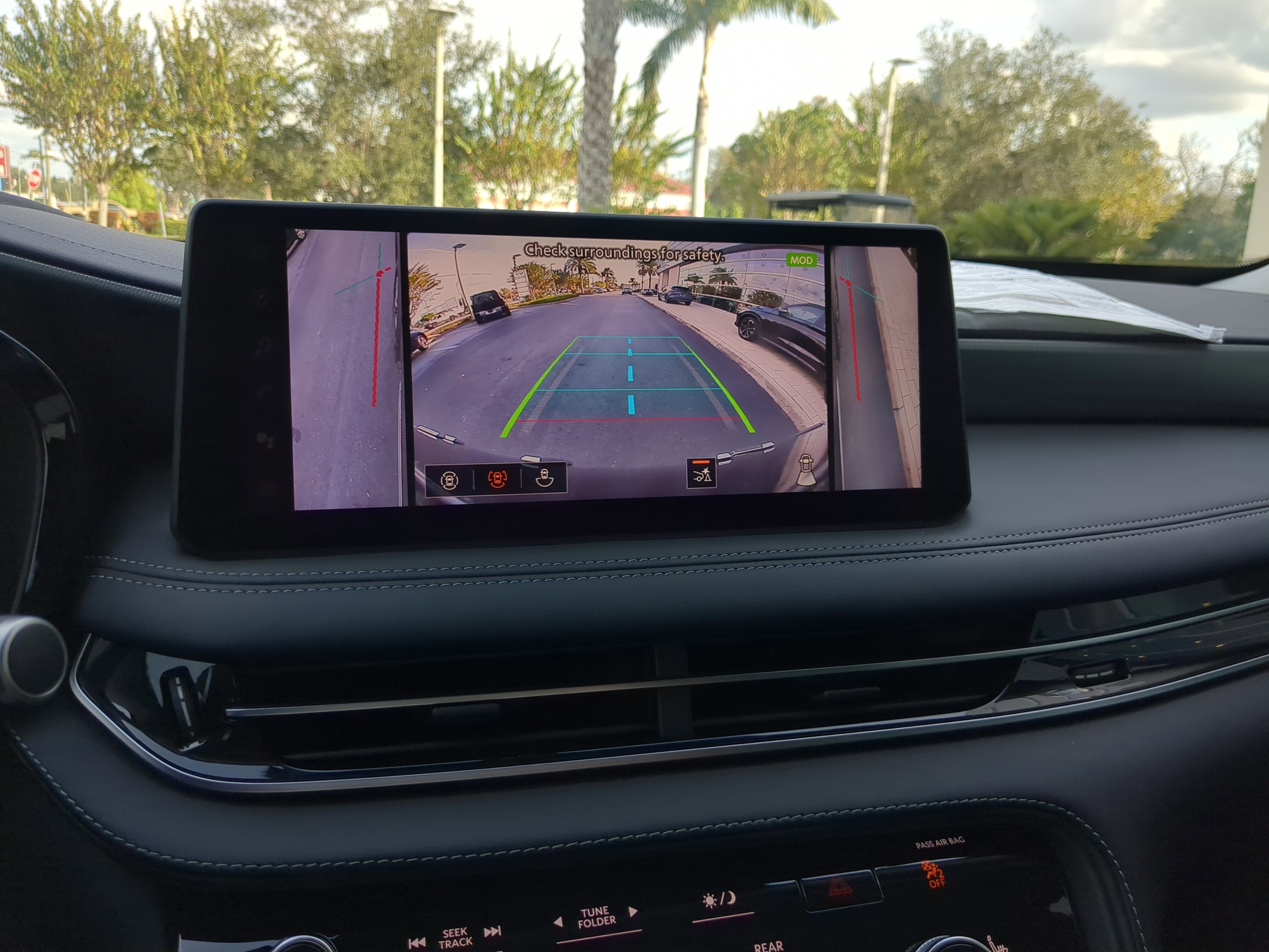 2026 INFINITI QX60 Luxe FWD