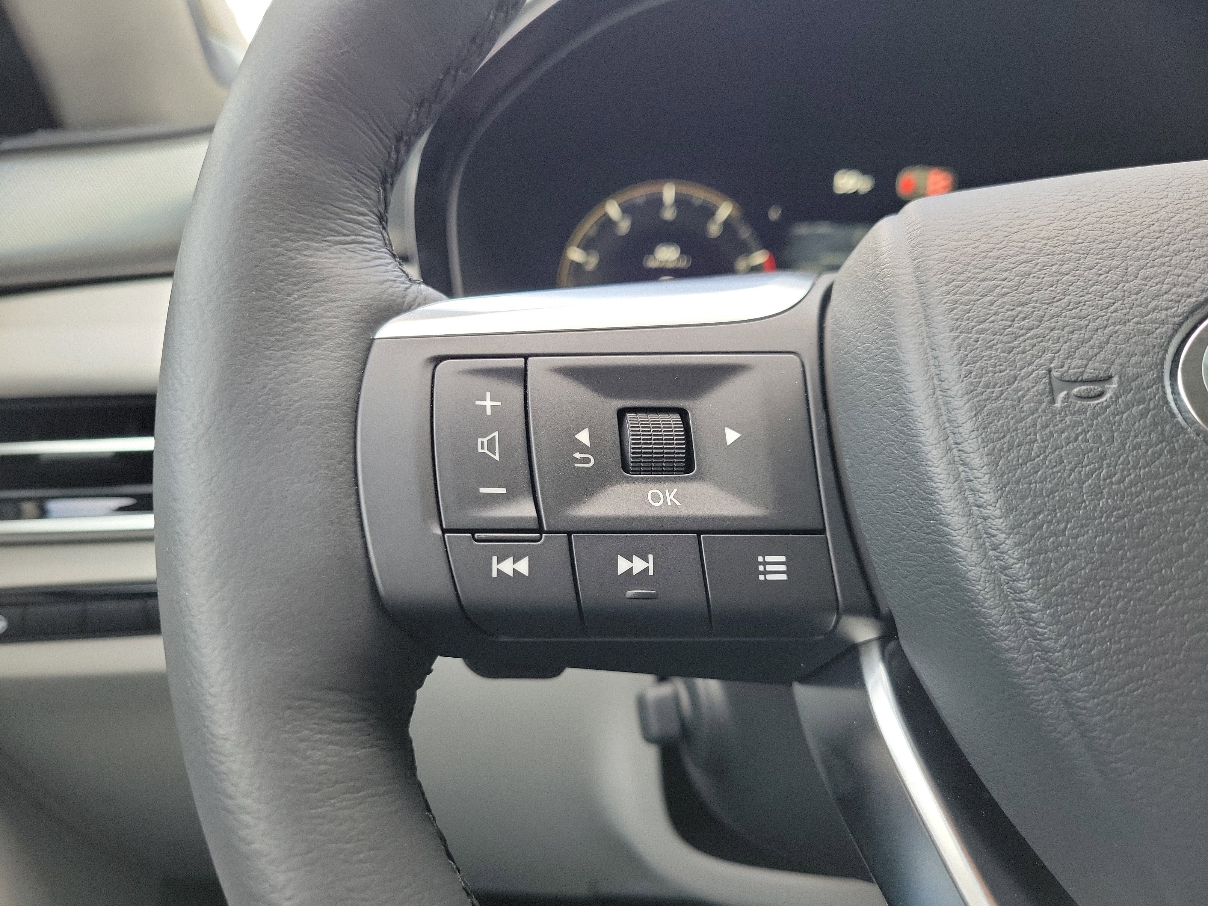 2026 INFINITI QX60 Luxe FWD