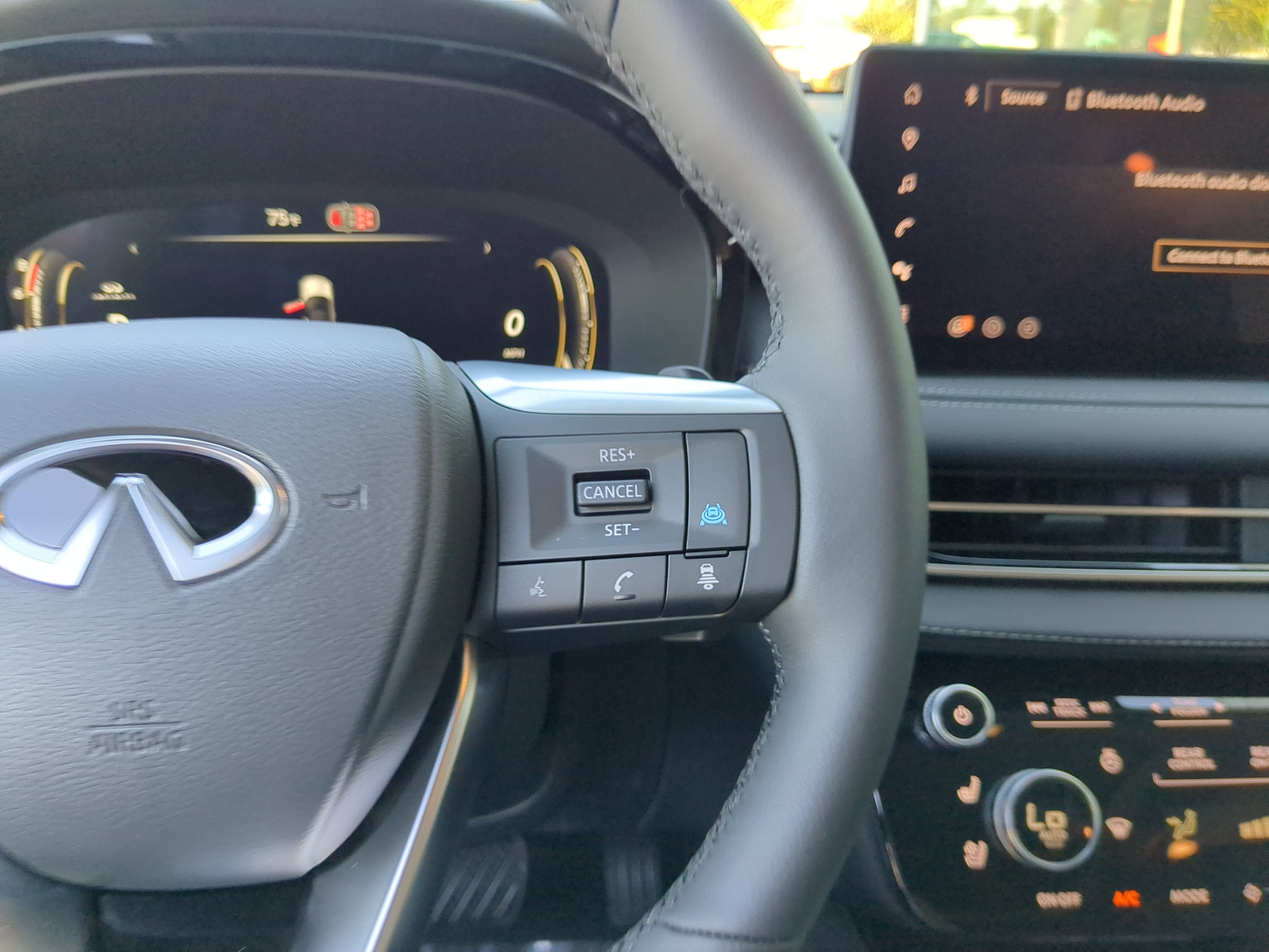 2026 INFINITI QX60 Luxe FWD