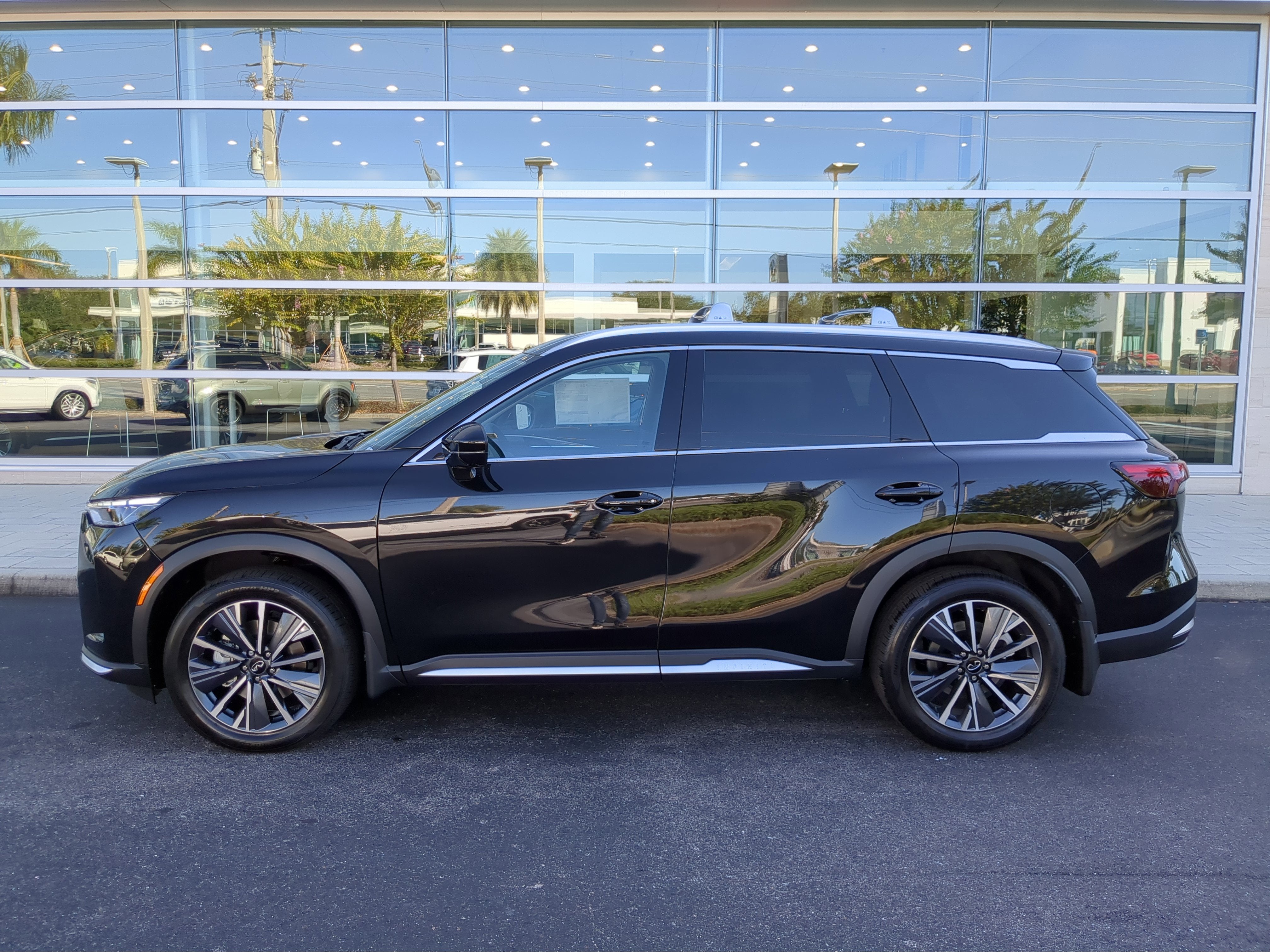 2026 INFINITI QX60 Luxe FWD