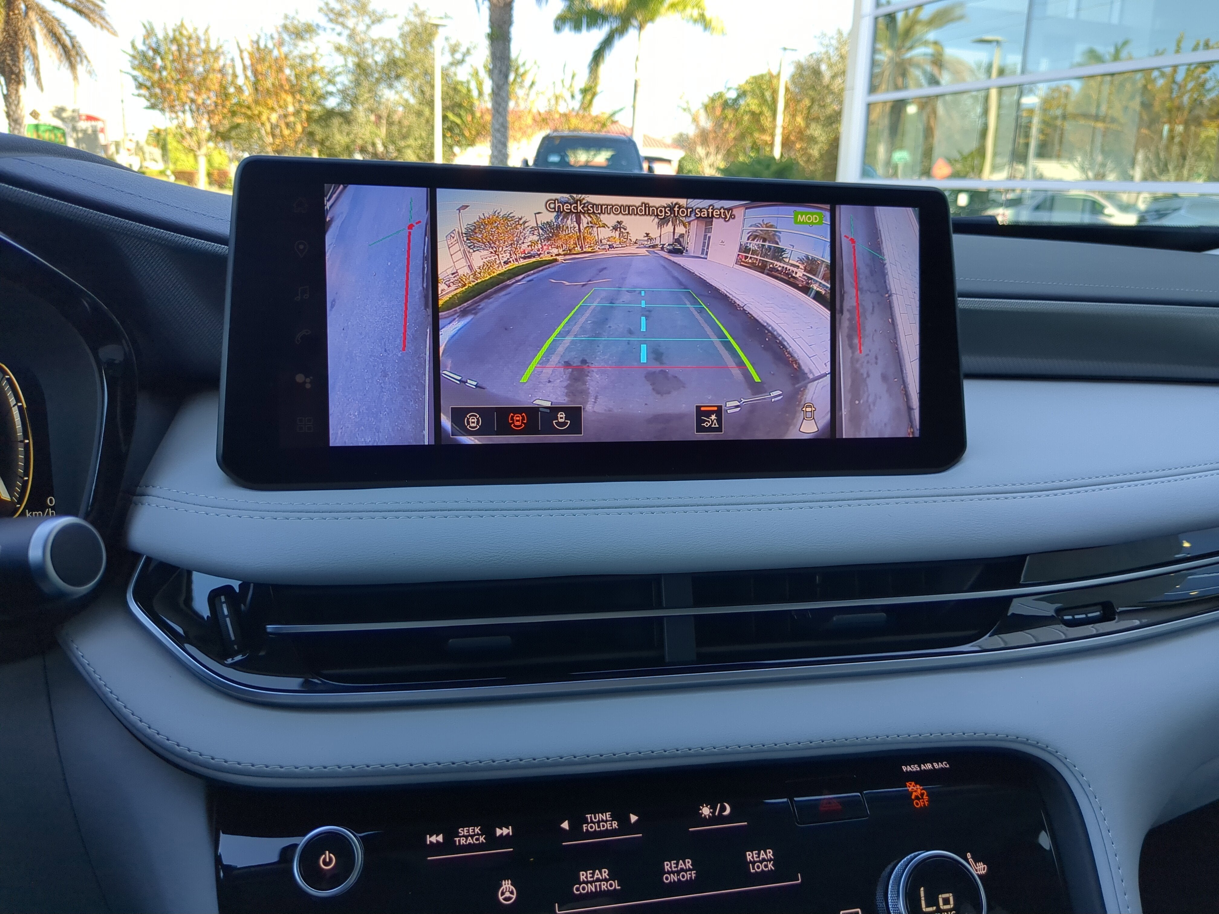 2026 INFINITI QX60 Luxe FWD