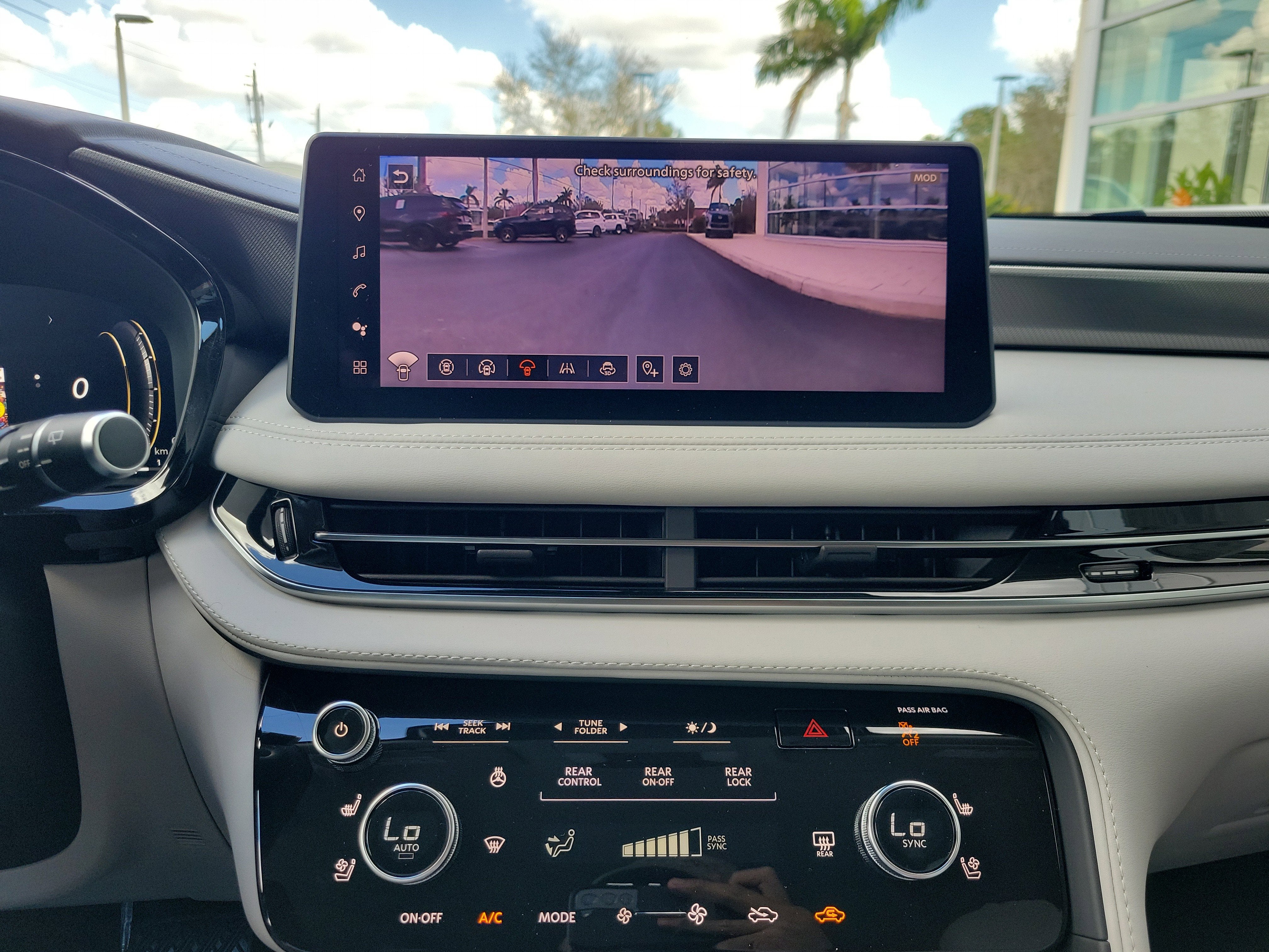 2026 INFINITI QX60 Luxe FWD