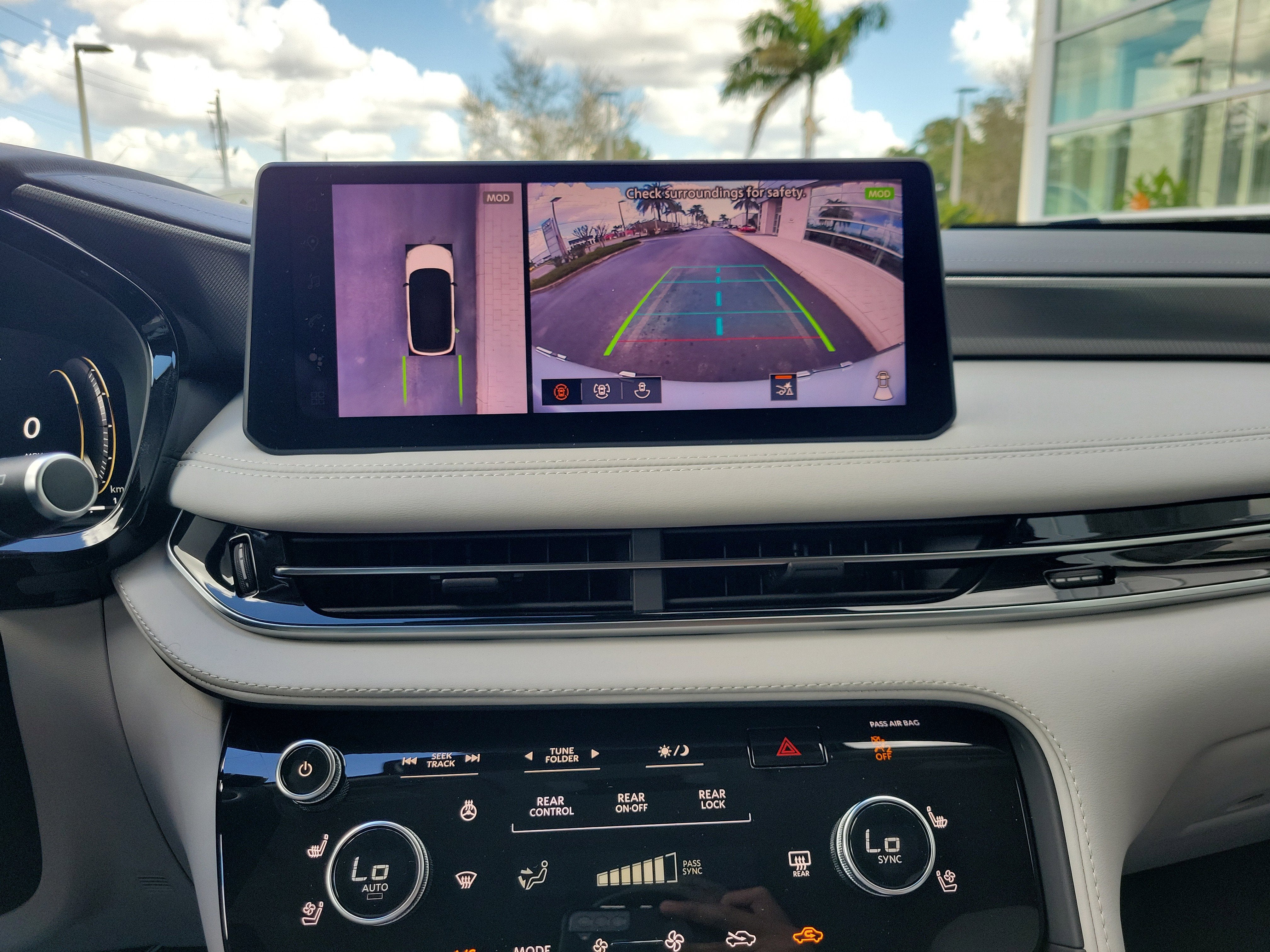 2026 INFINITI QX60 Luxe FWD