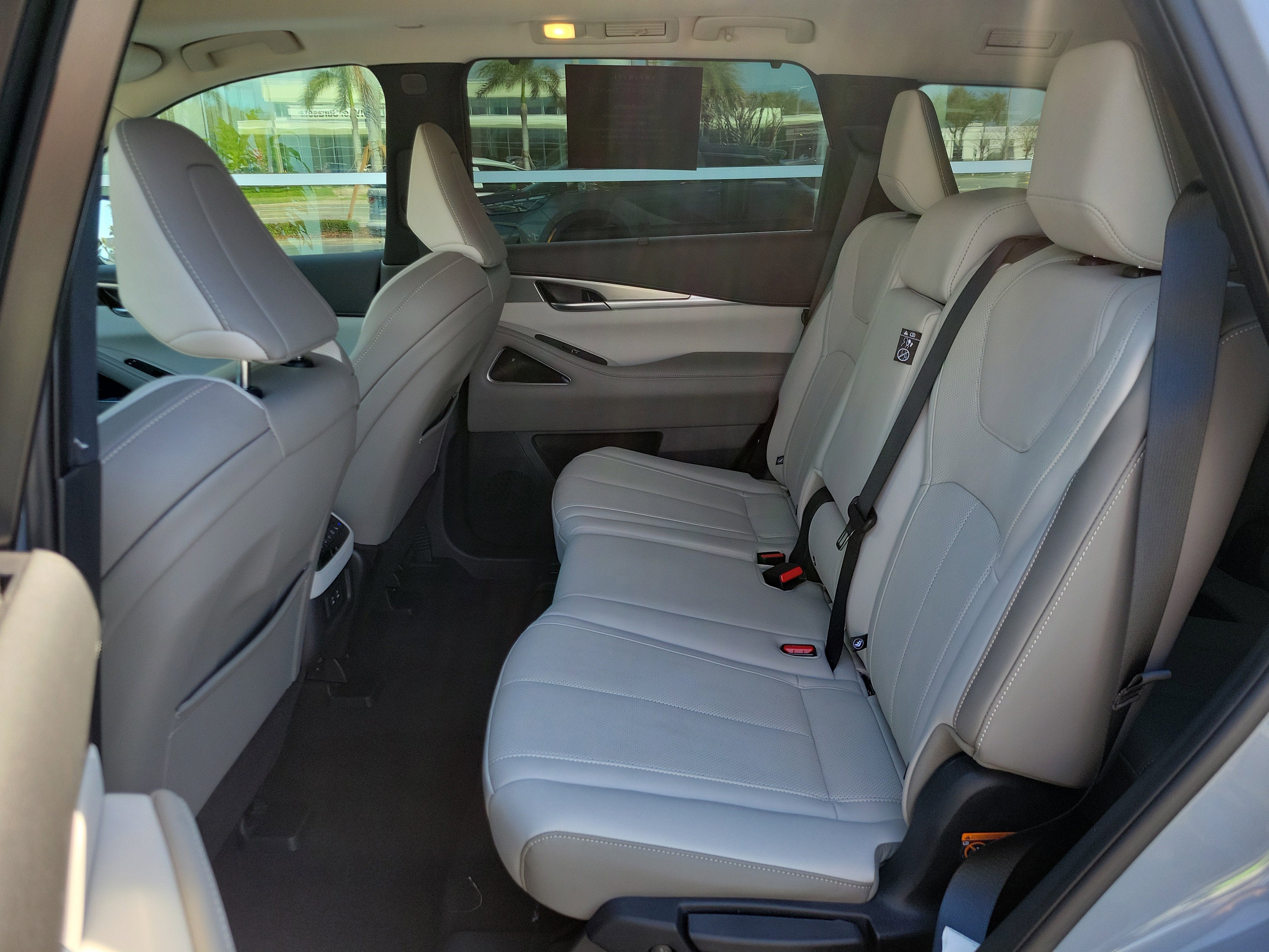 2026 INFINITI QX60 Luxe FWD