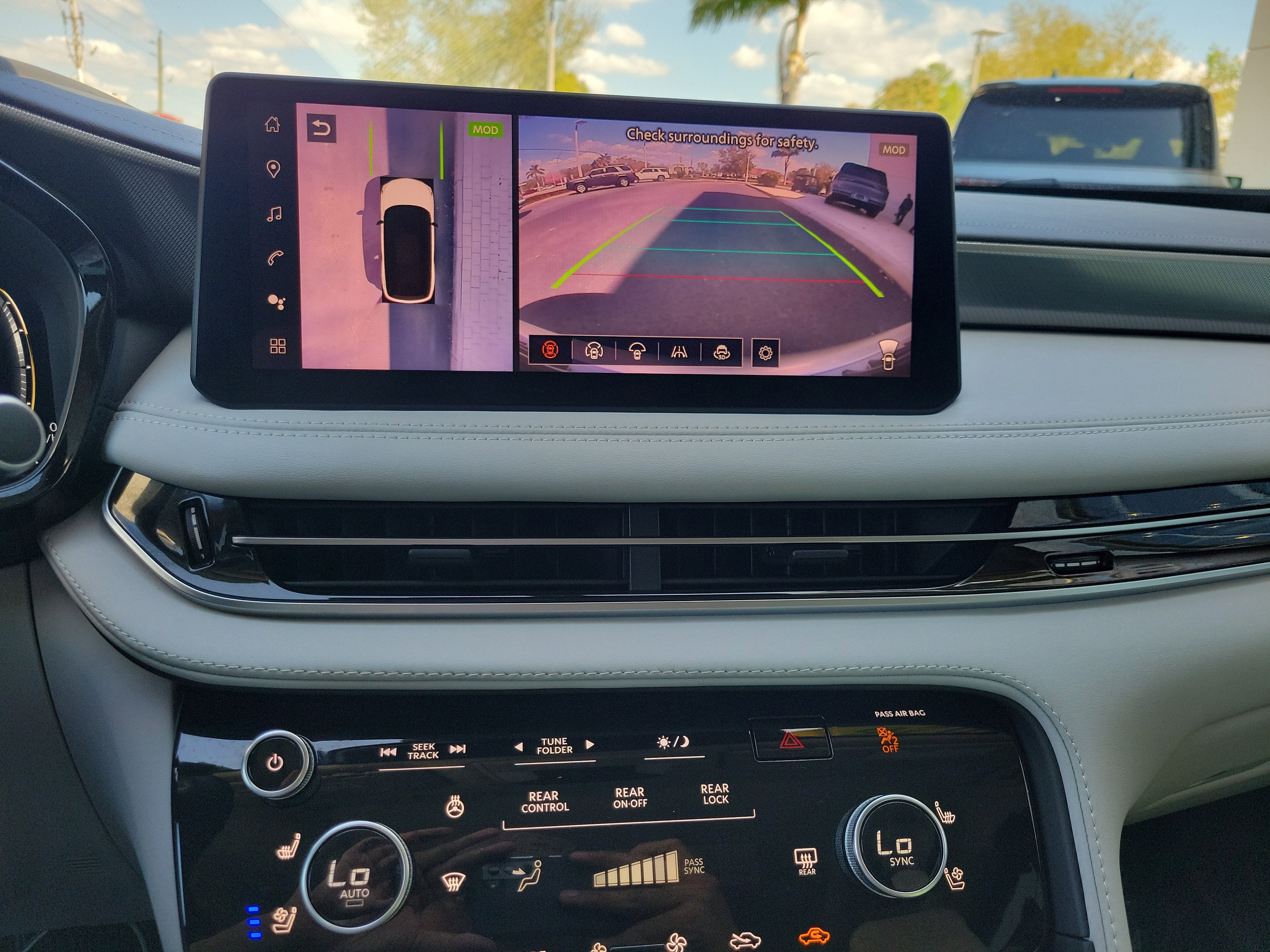 2026 INFINITI QX60 Luxe FWD