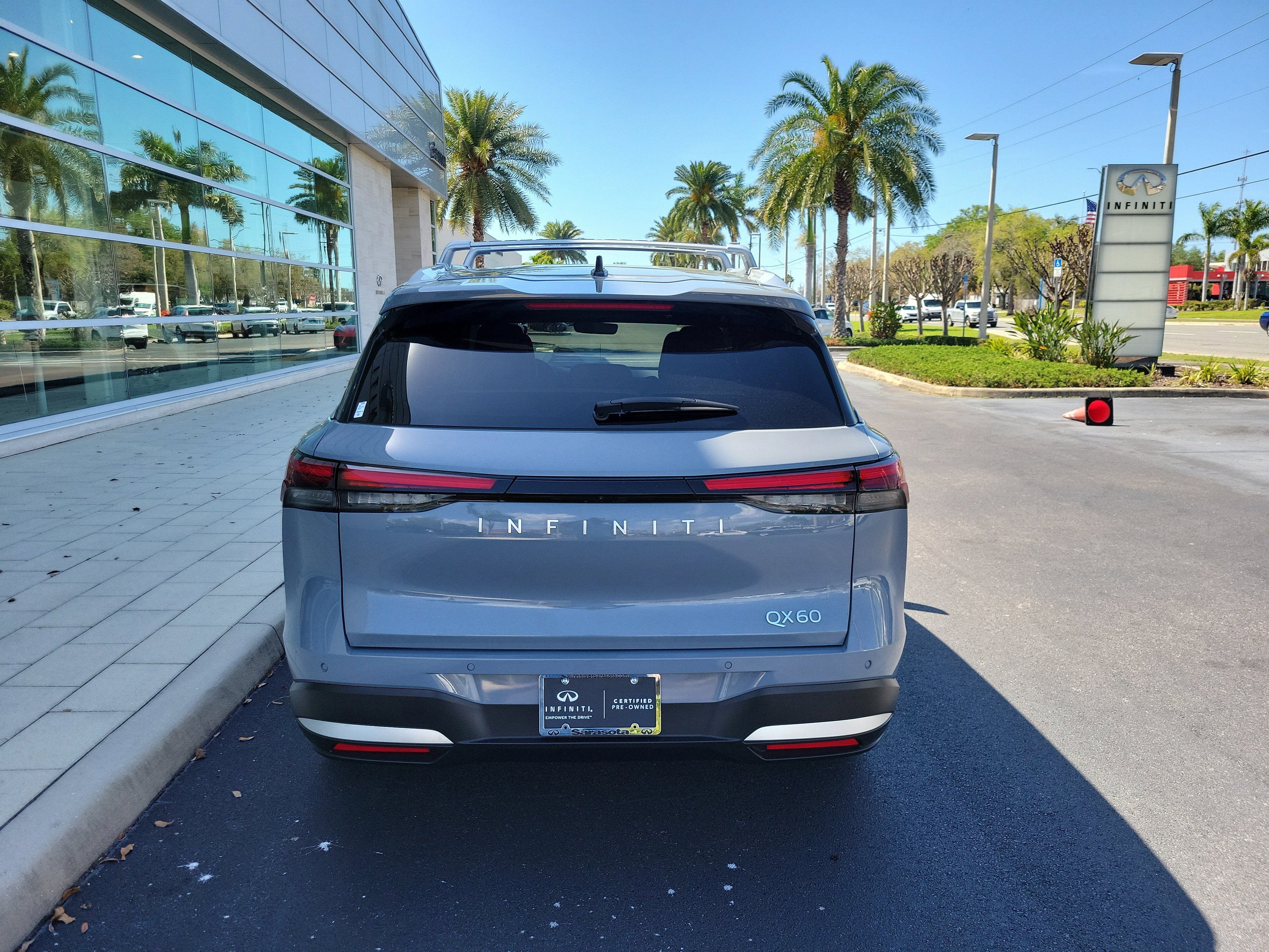 2026 INFINITI QX60 Luxe FWD