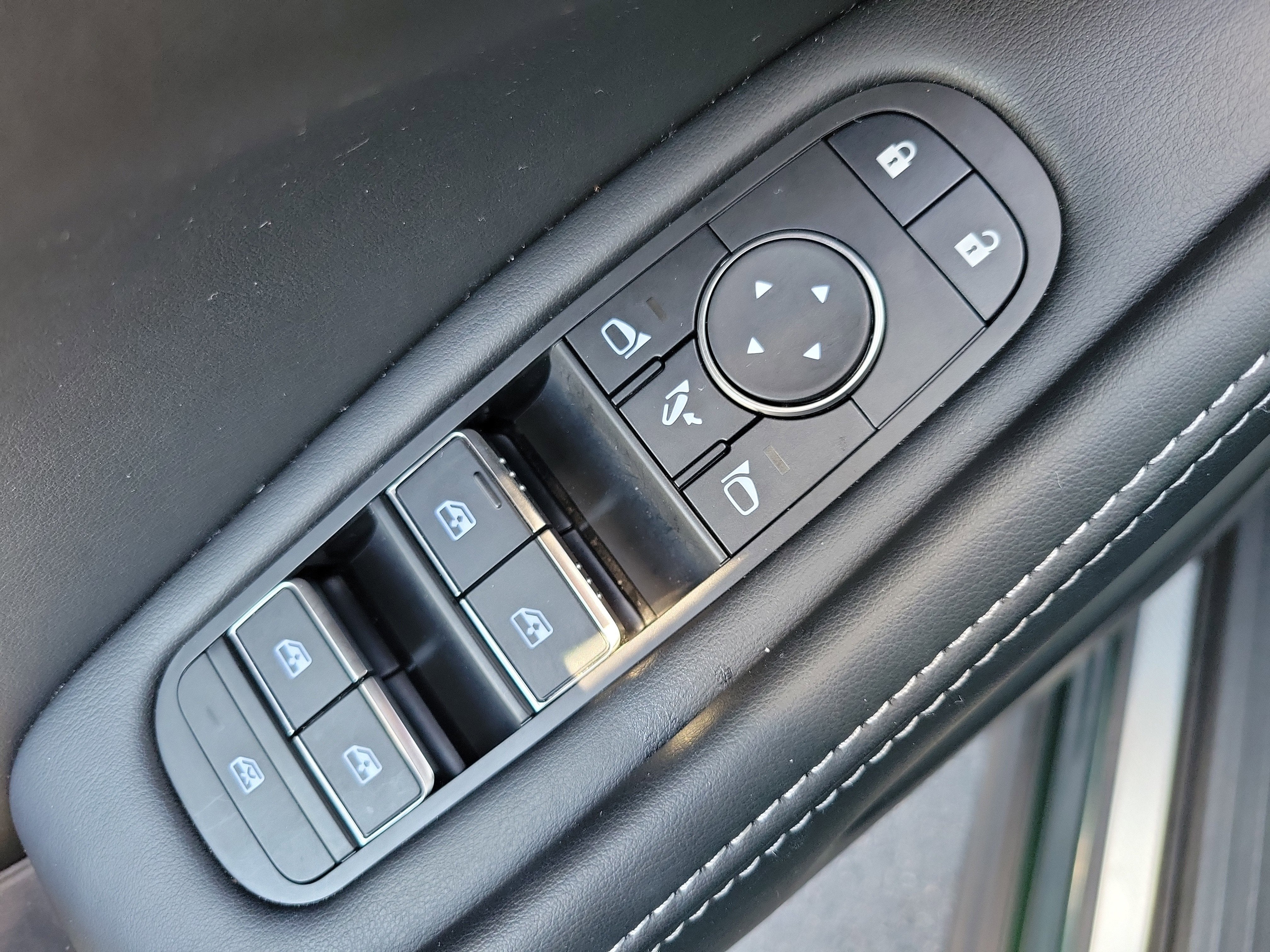 2026 INFINITI QX60 Luxe FWD