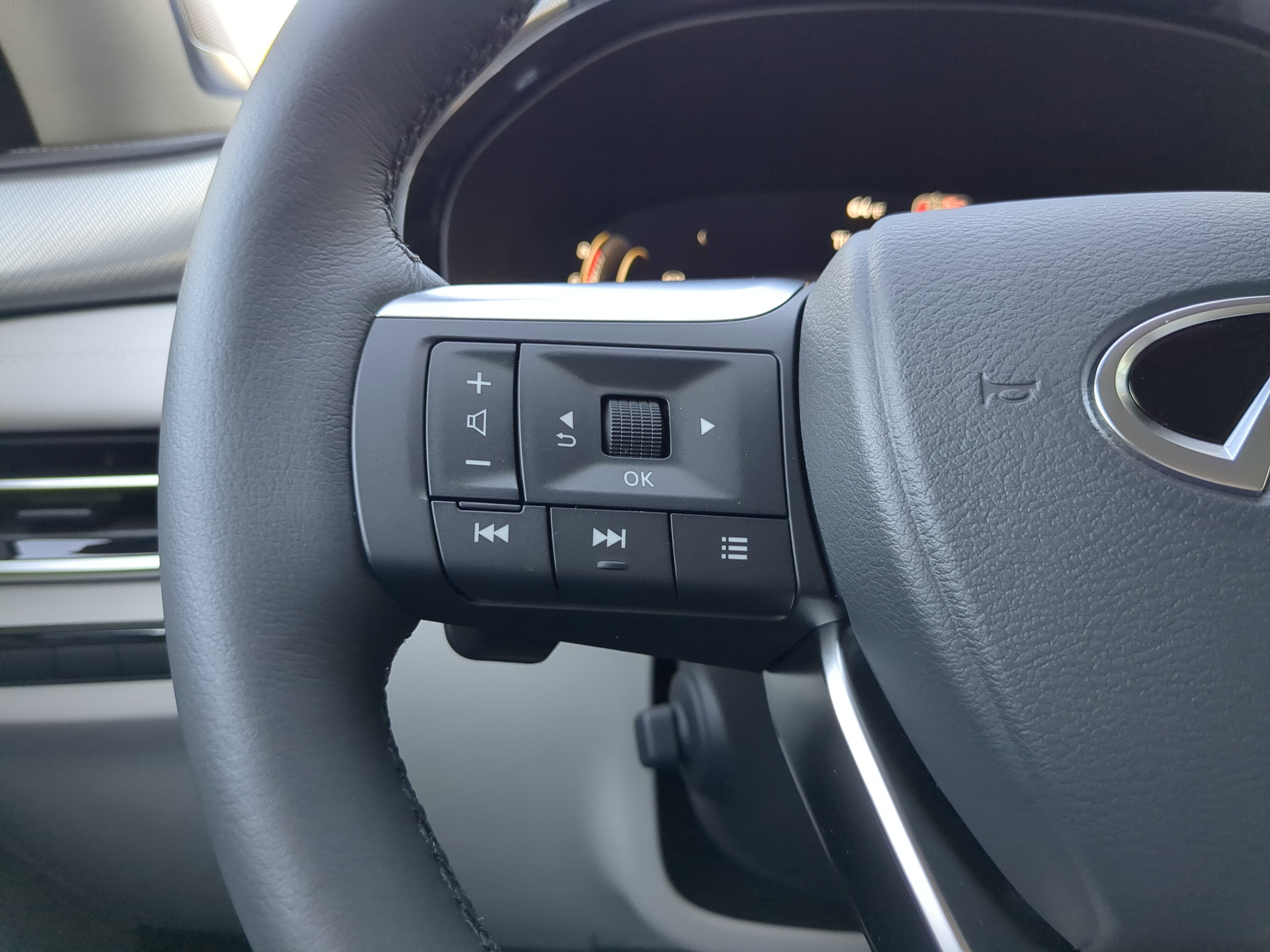 2026 INFINITI QX60 Luxe FWD