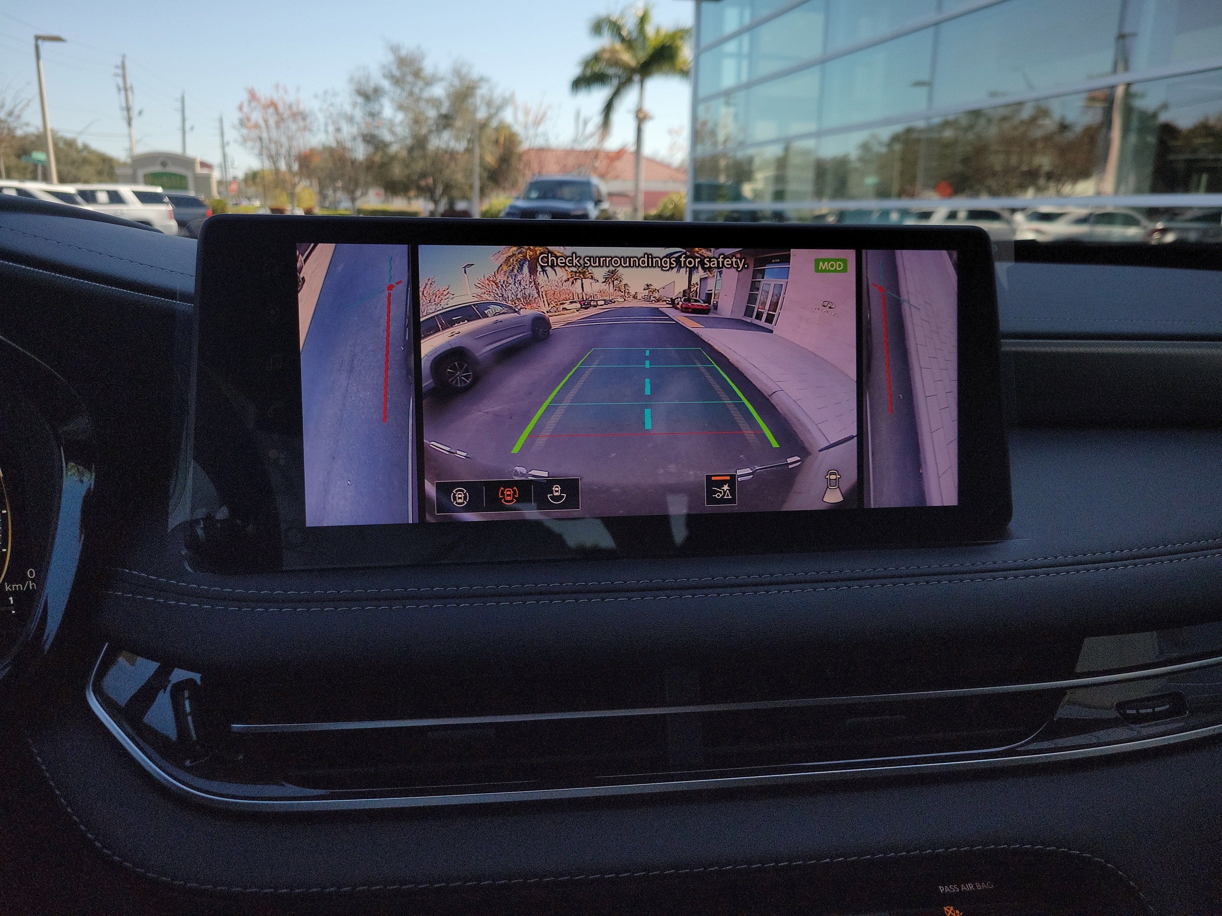 2026 INFINITI QX60 Luxe FWD