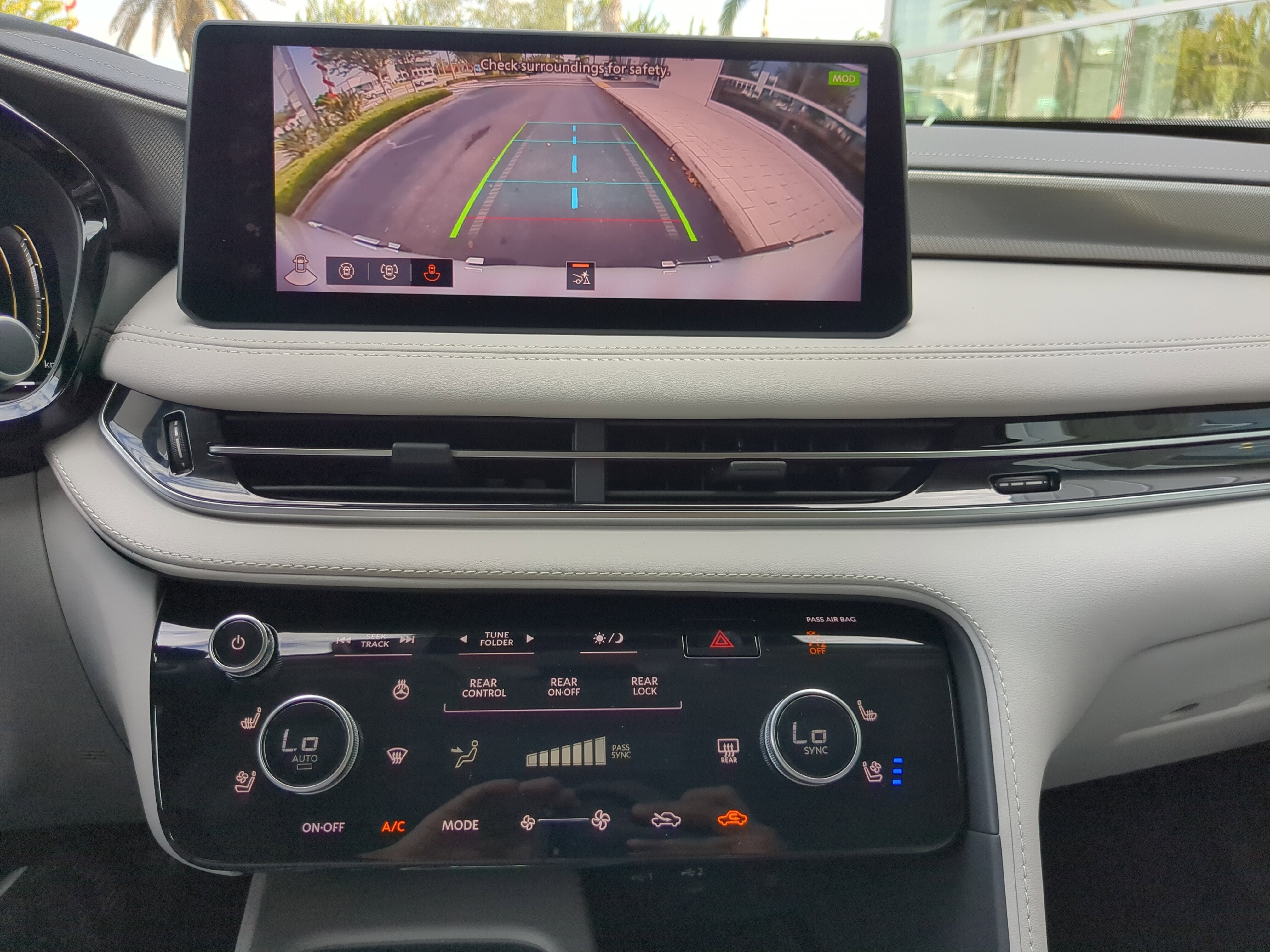 2026 INFINITI QX60 Luxe FWD