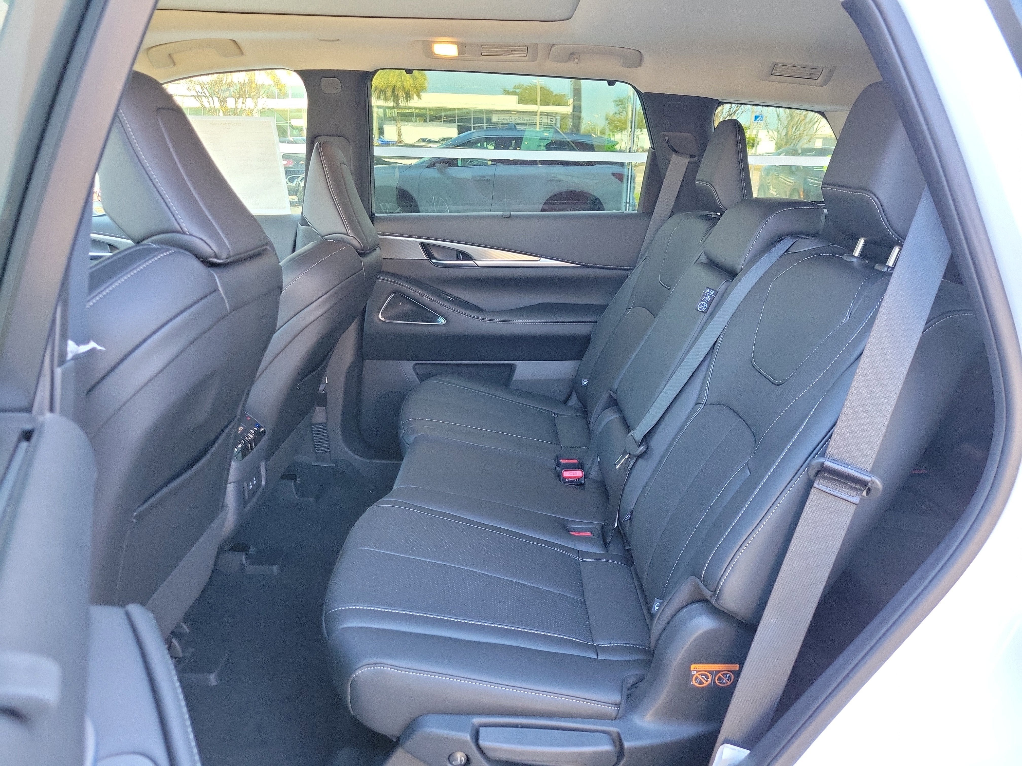 2026 INFINITI QX60 Luxe FWD