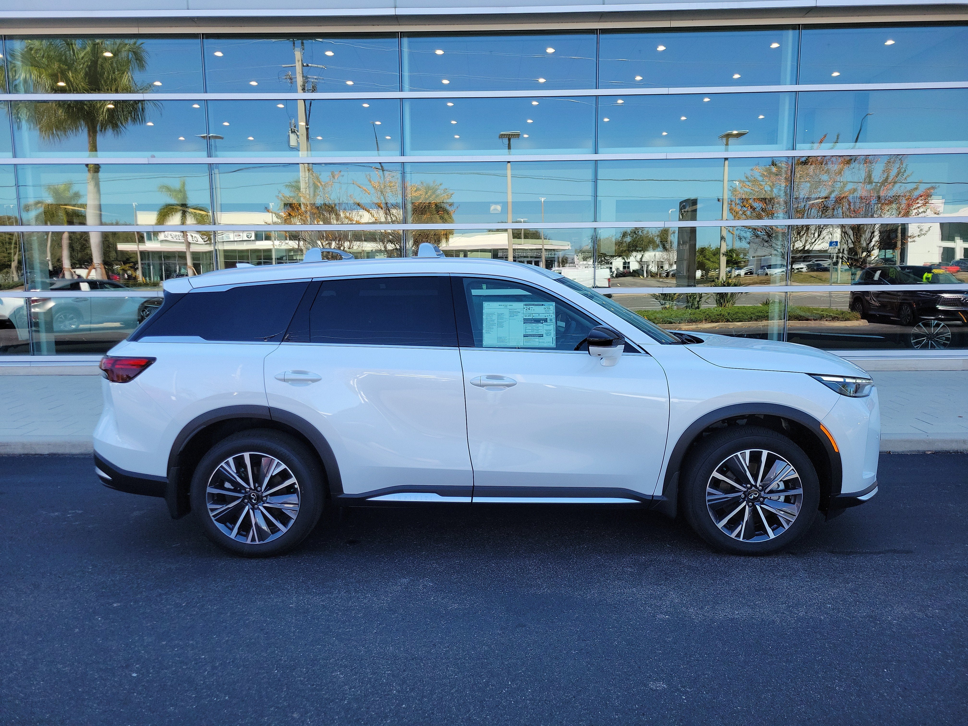 2026 INFINITI QX60 Luxe FWD