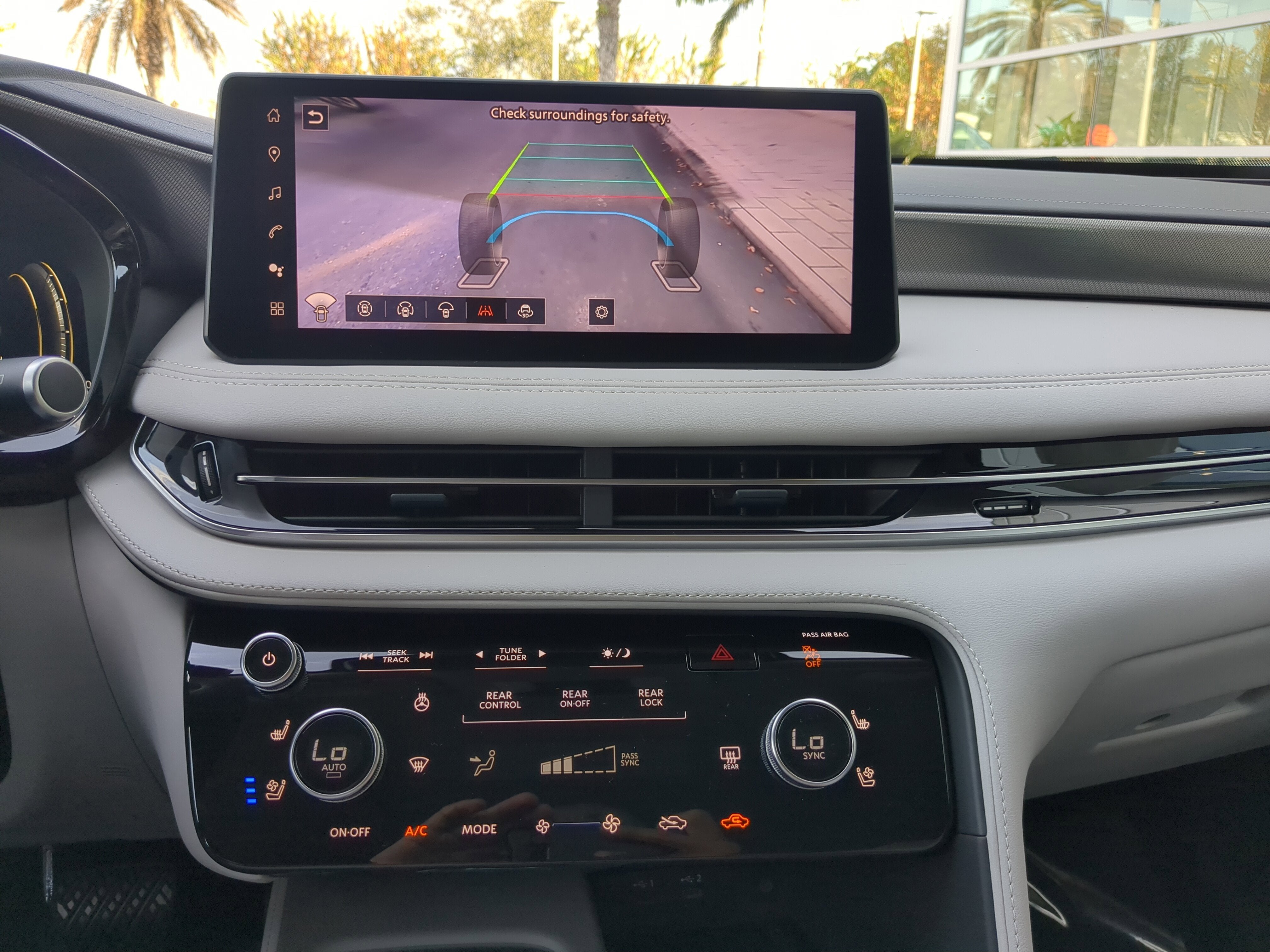 2026 INFINITI QX60 Luxe FWD