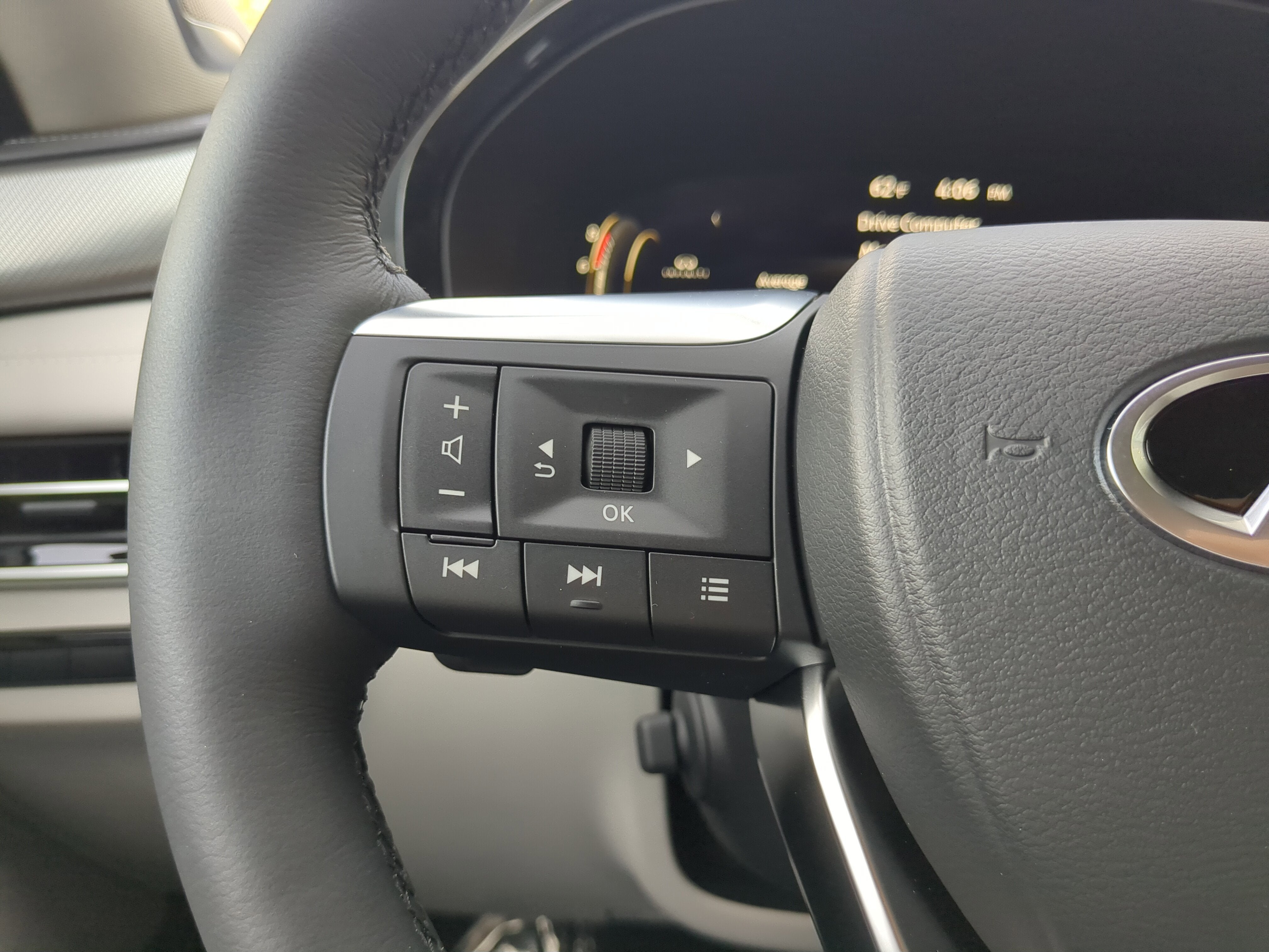 2026 INFINITI QX60 Luxe FWD