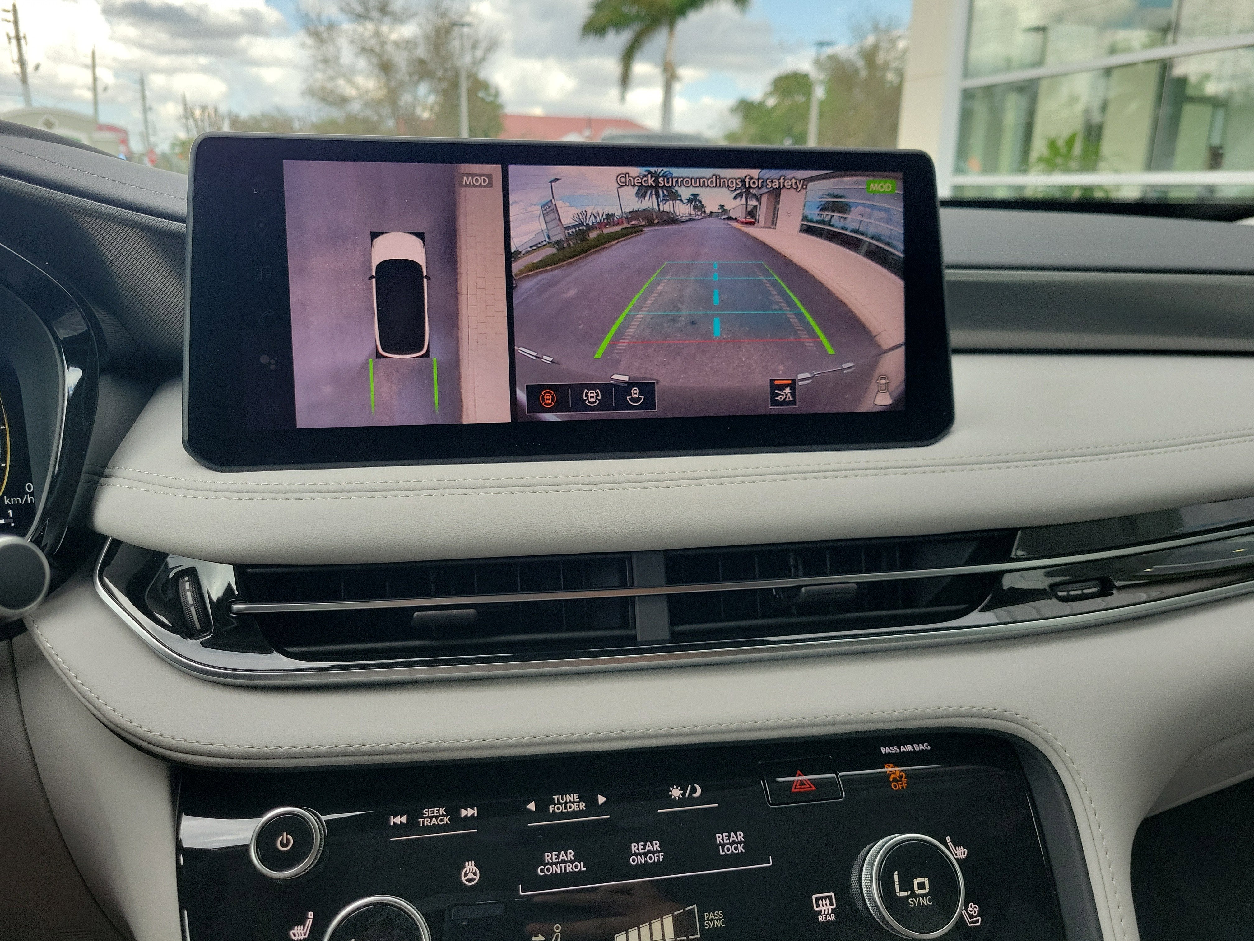 2026 INFINITI QX60 Luxe FWD