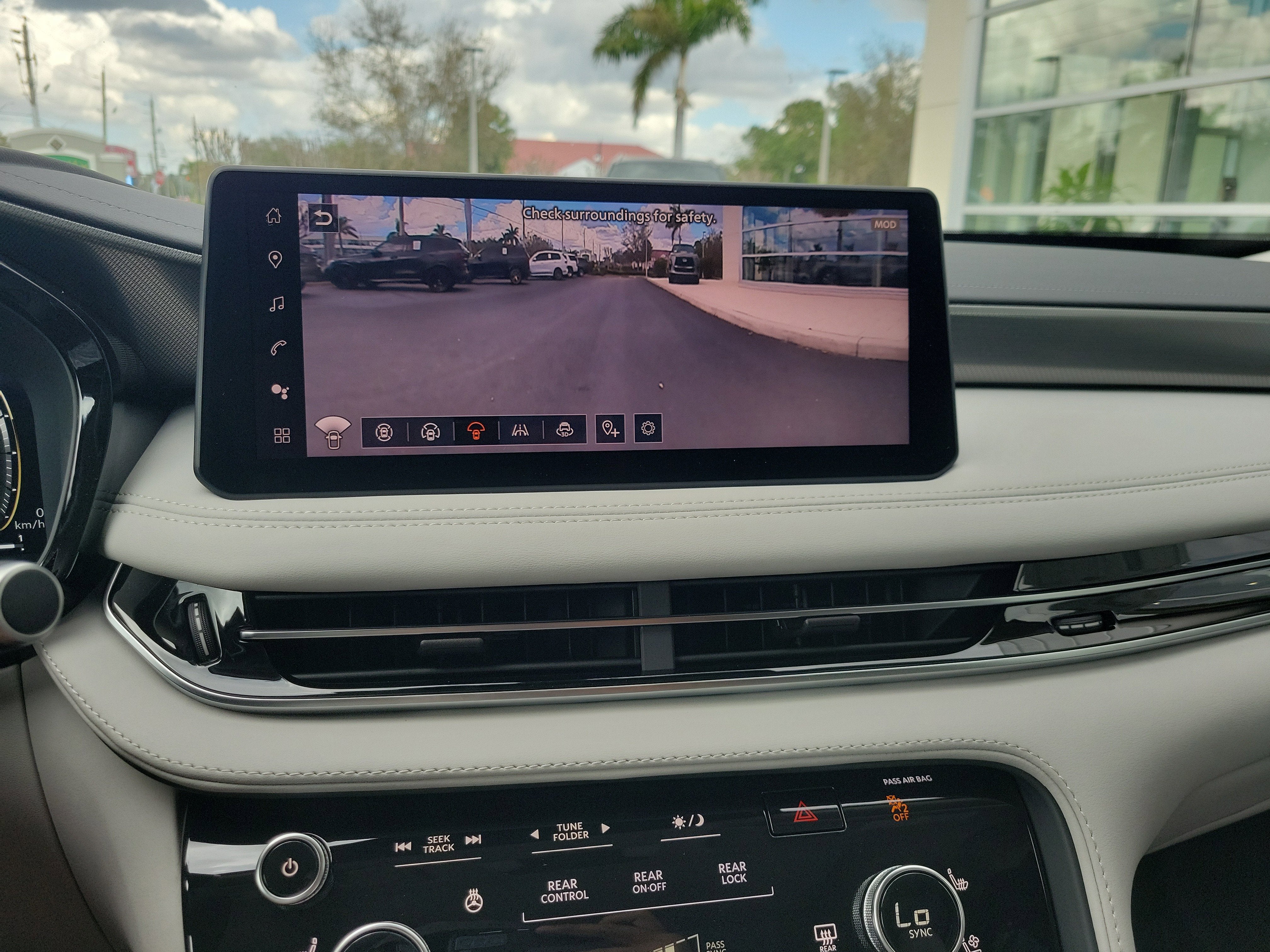 2026 INFINITI QX60 Luxe FWD