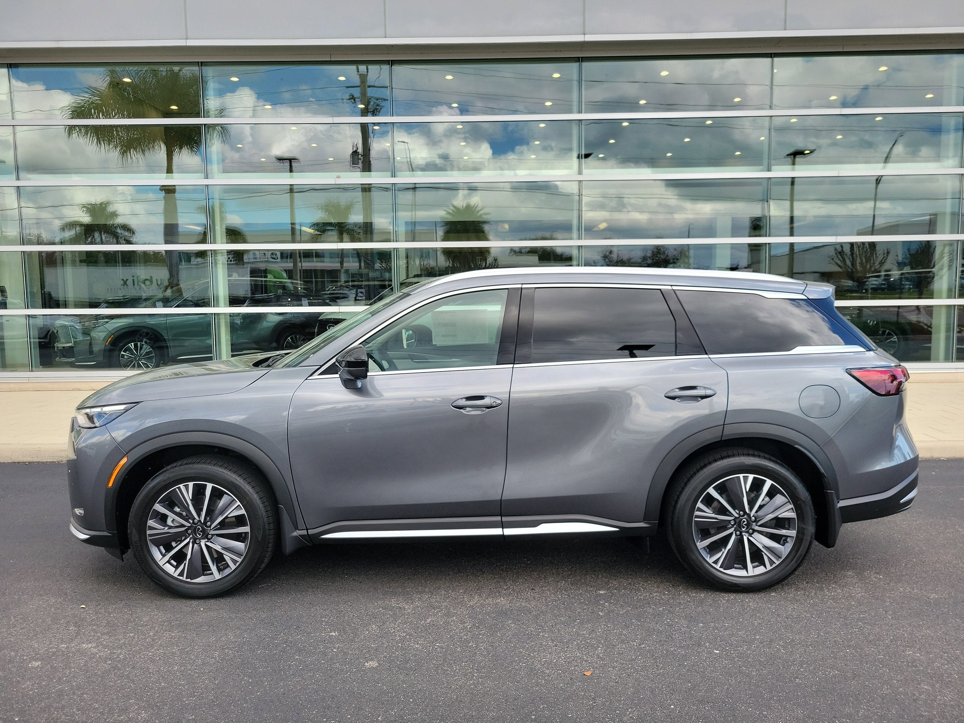 2026 INFINITI QX60 Luxe FWD