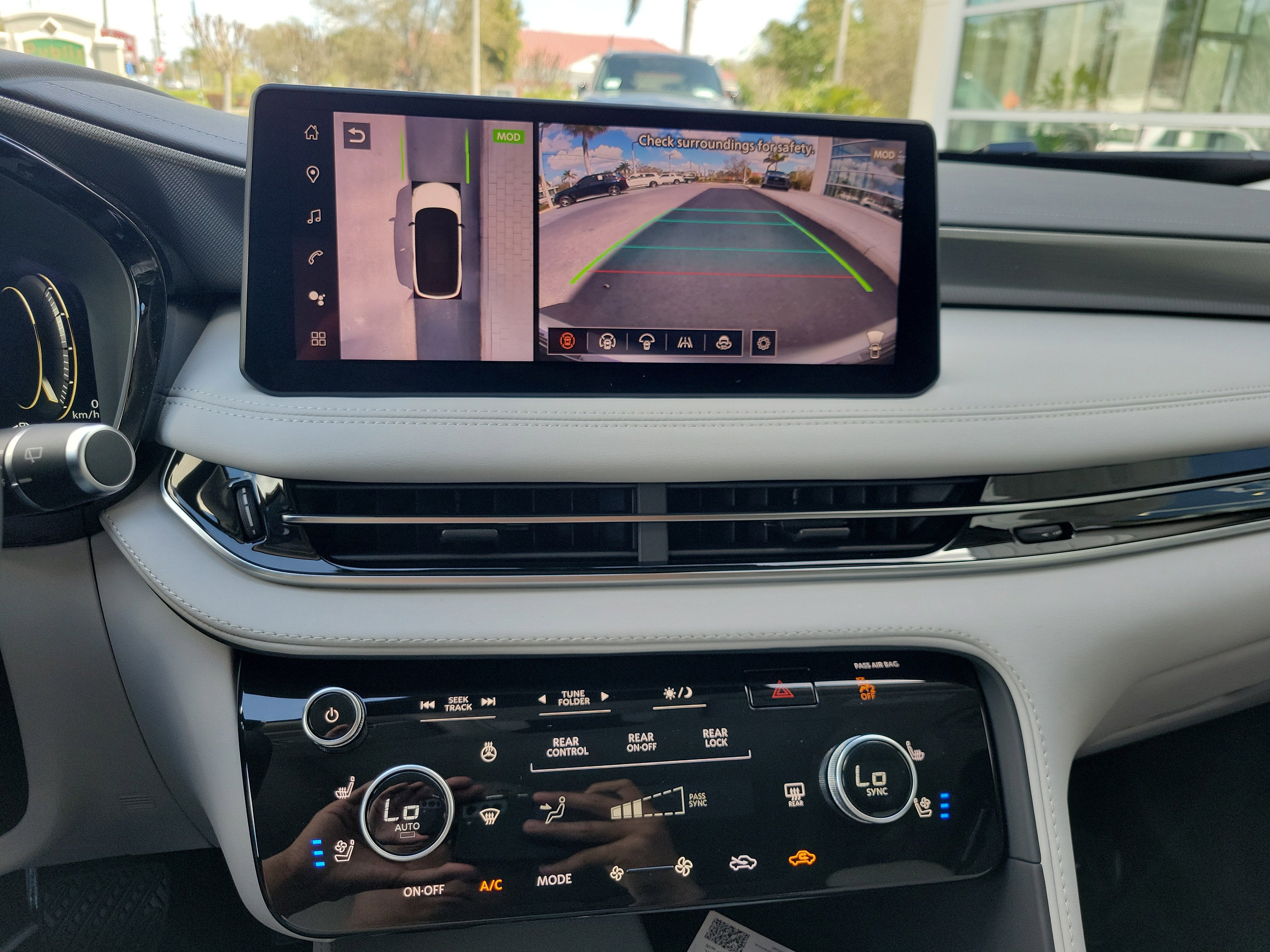 2026 INFINITI QX60 Luxe AWD