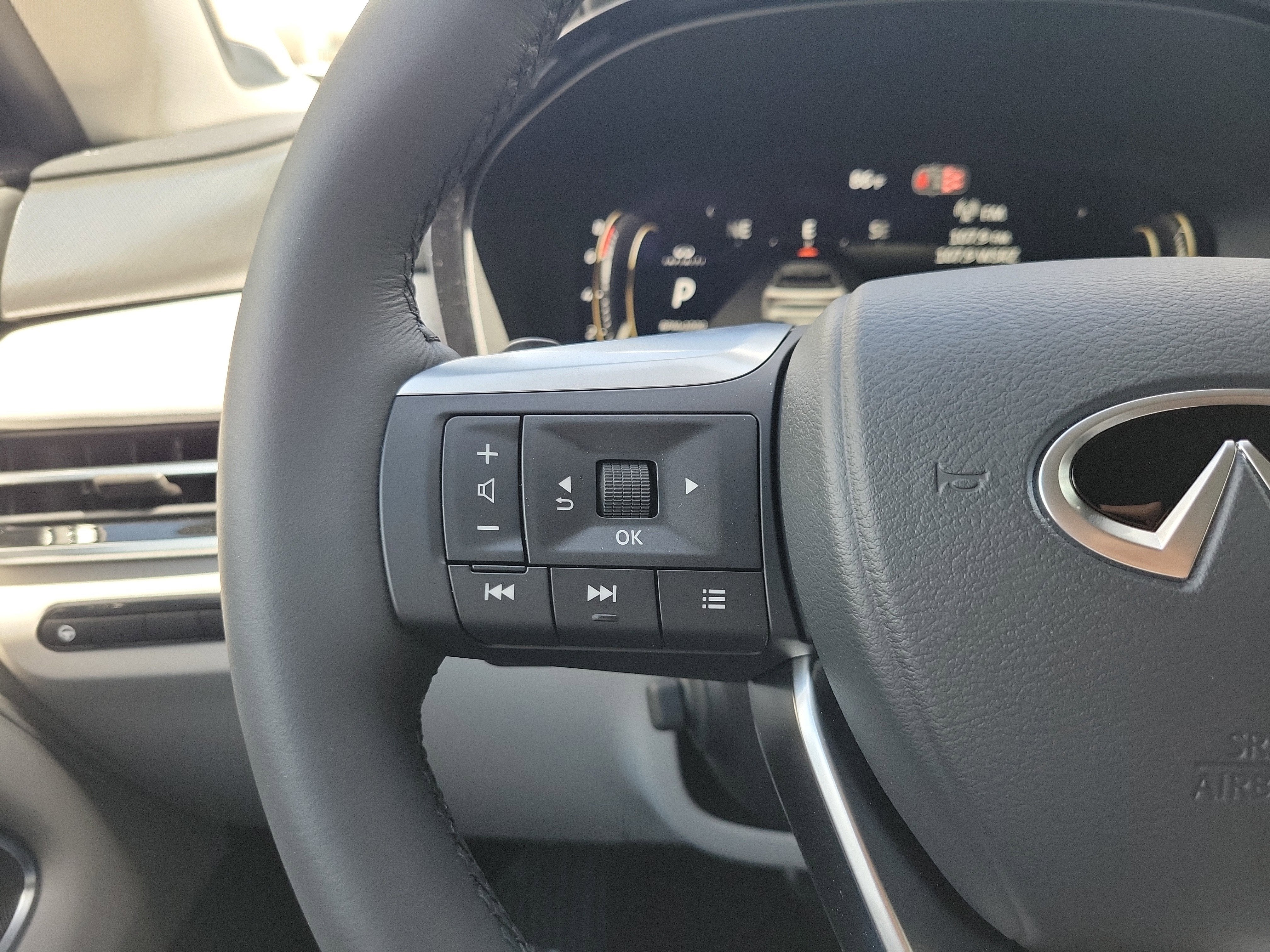 2026 INFINITI QX60 Luxe AWD