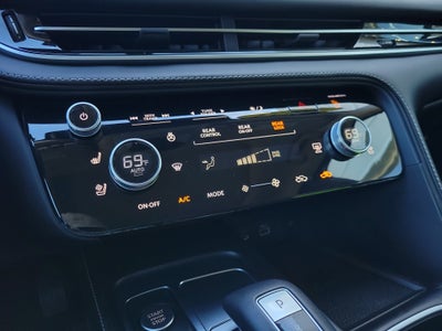 2023 INFINITI QX60 LUXE AWD