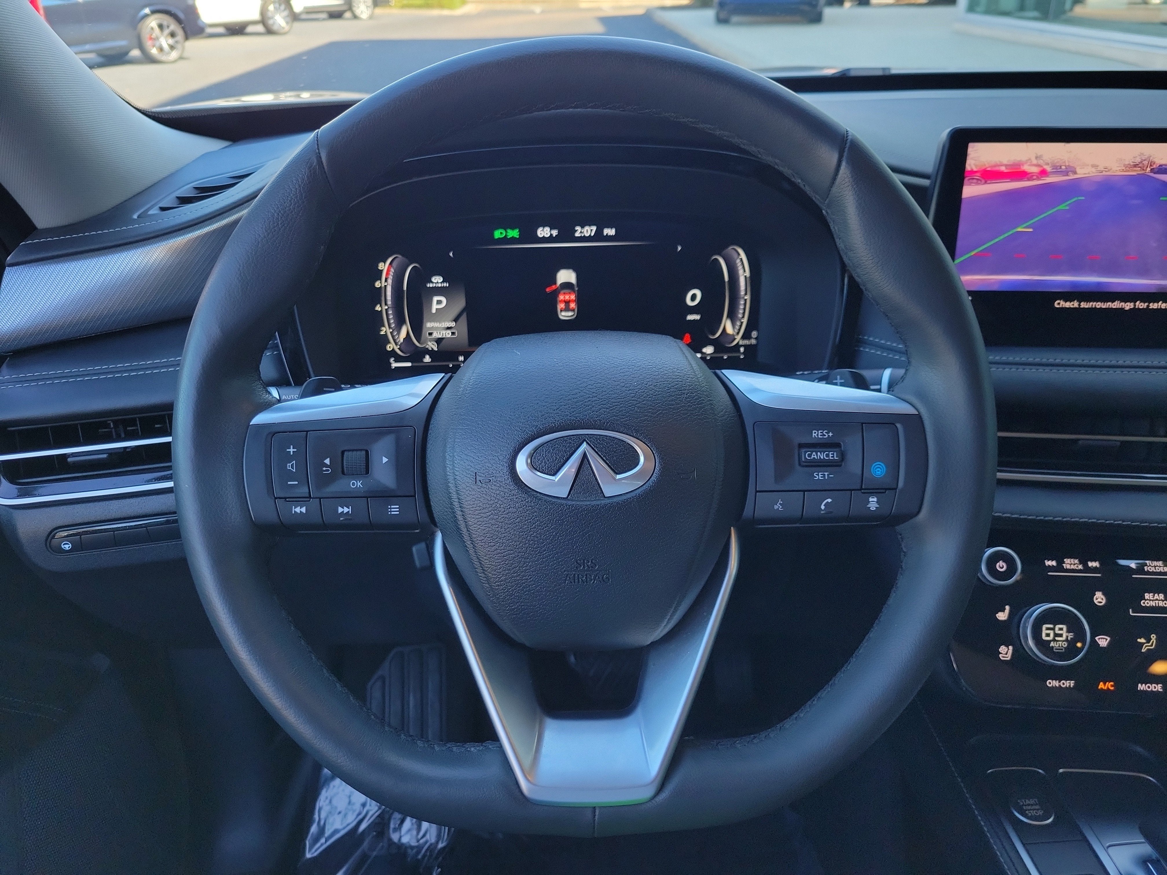 2023 INFINITI QX60 LUXE AWD