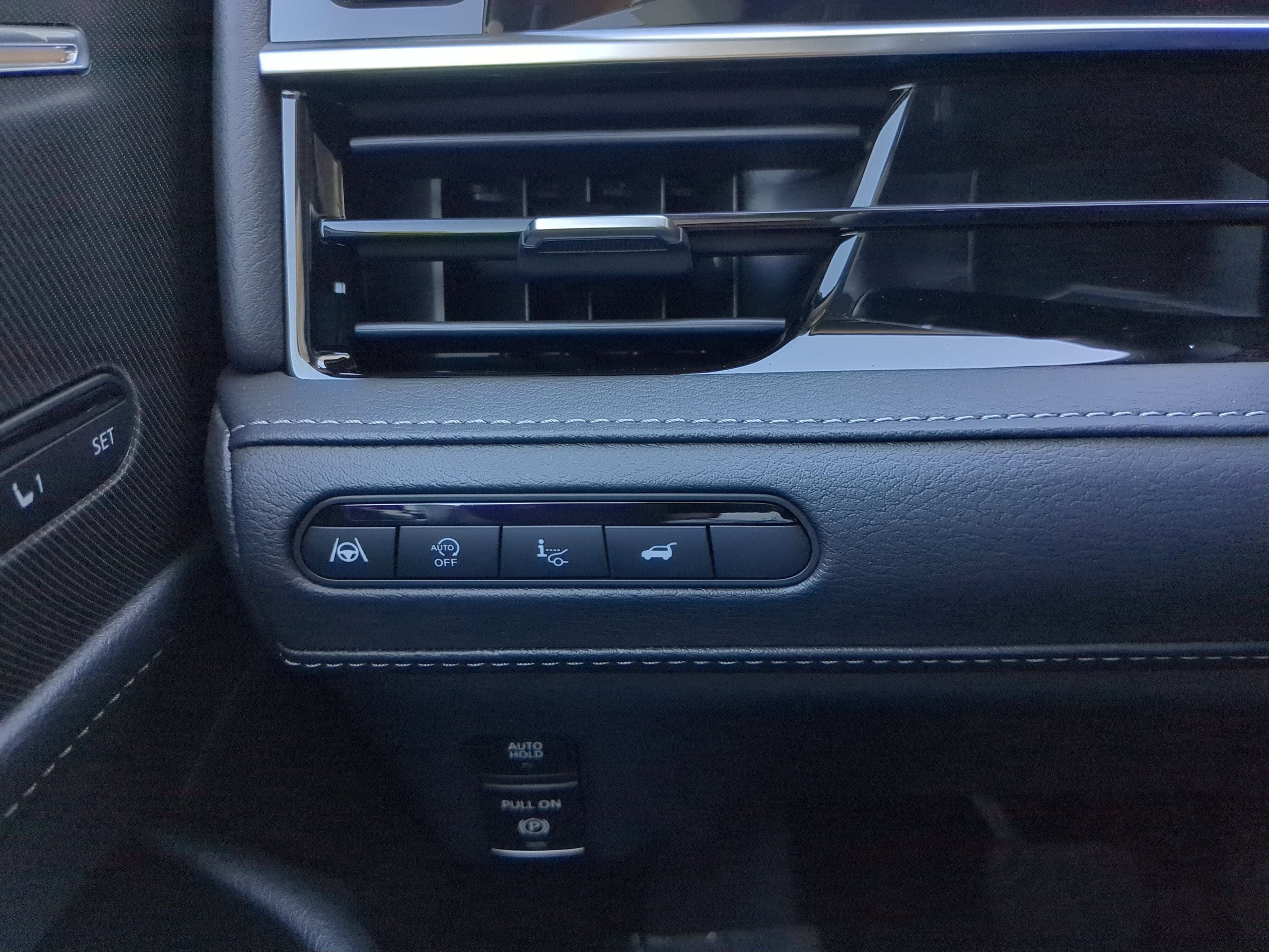 2026 INFINITI QX80 Luxe 2WD