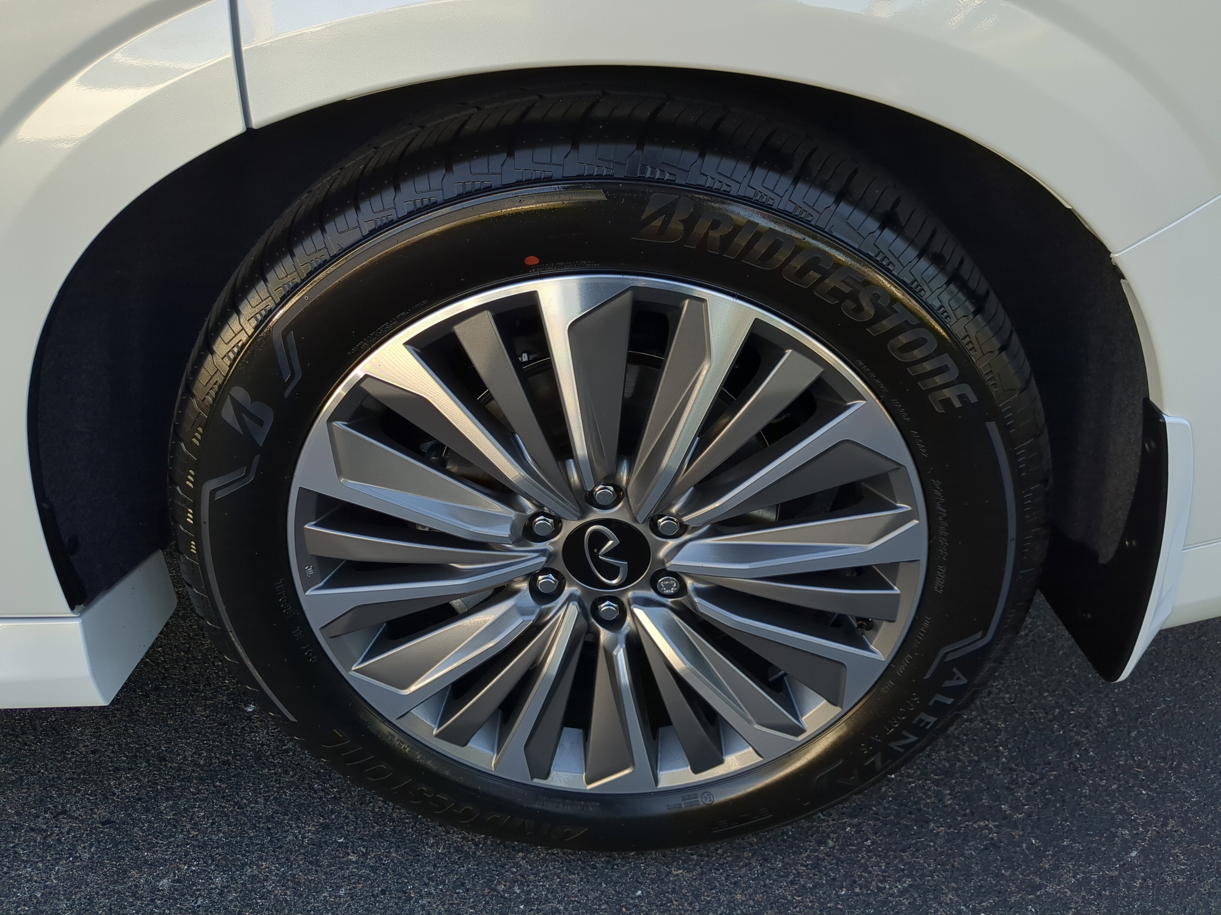 2026 INFINITI QX80 Luxe 2WD