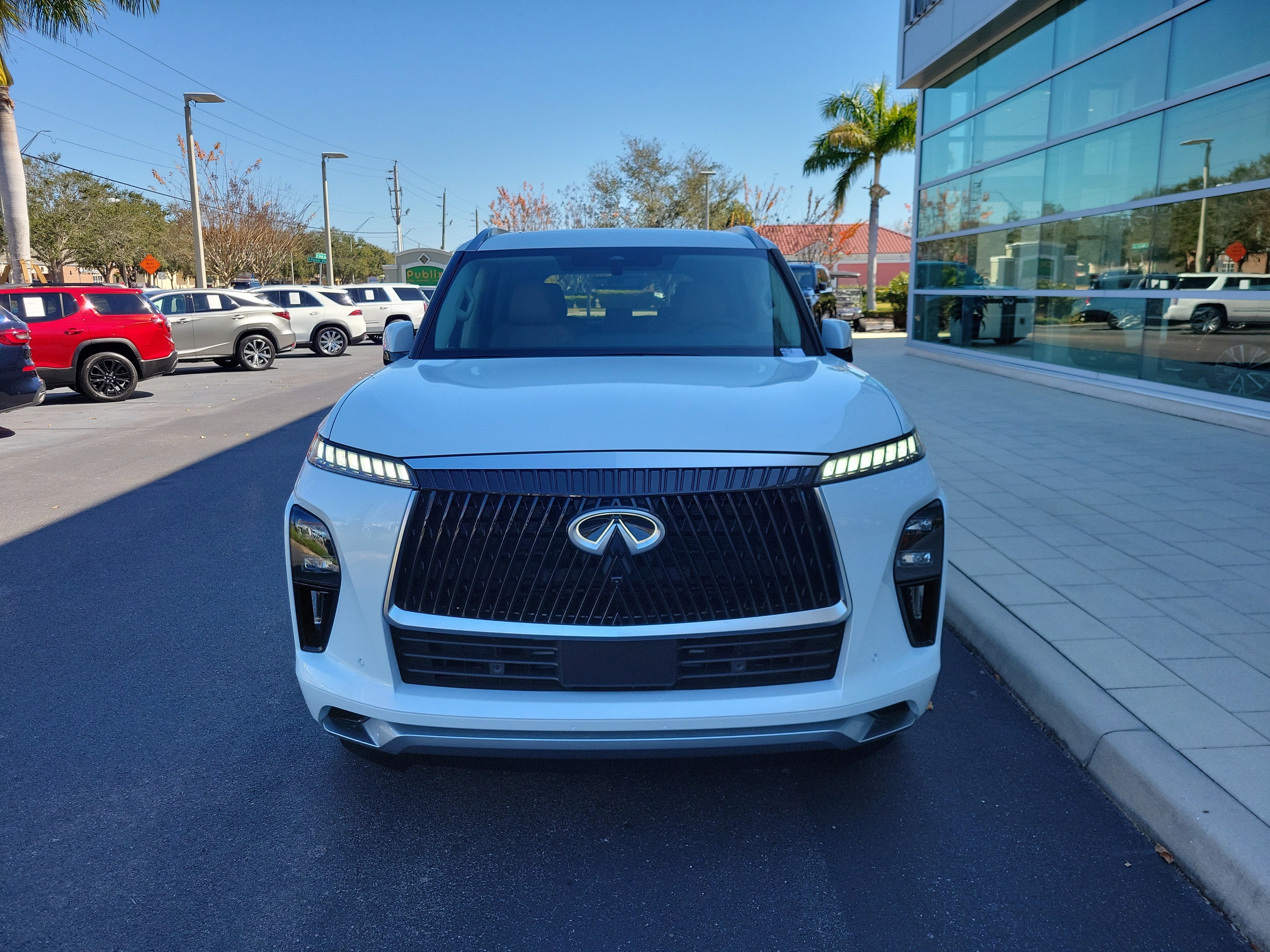 2026 INFINITI QX80 Luxe 2WD